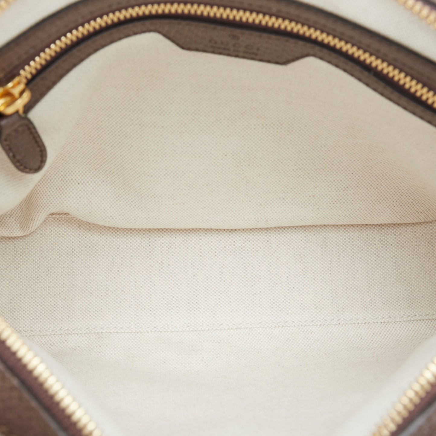 GUCCI - Jumbo GG Canvas Crossbody Bag