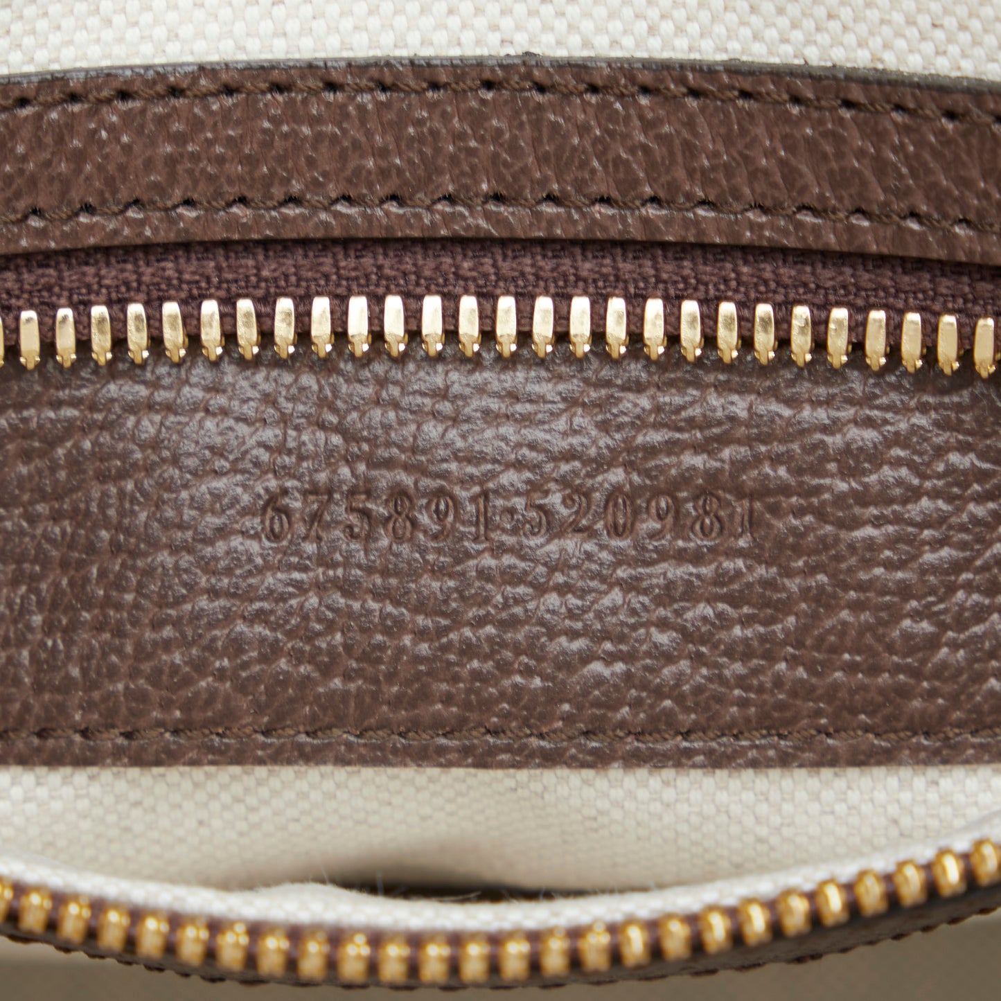 GUCCI - Jumbo GG Canvas Crossbody Bag