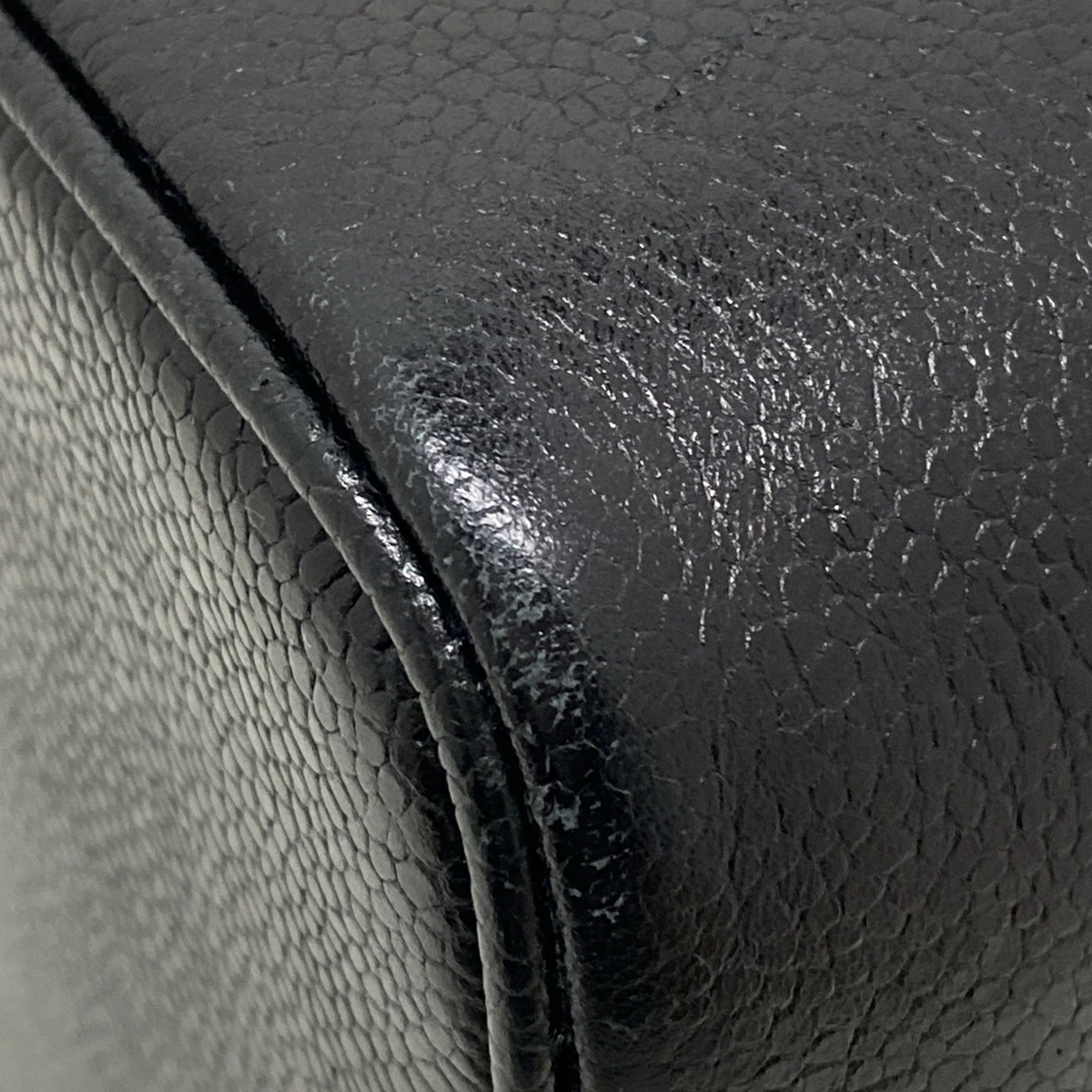CHANEL - Vanity Bag Black Caviar Skin