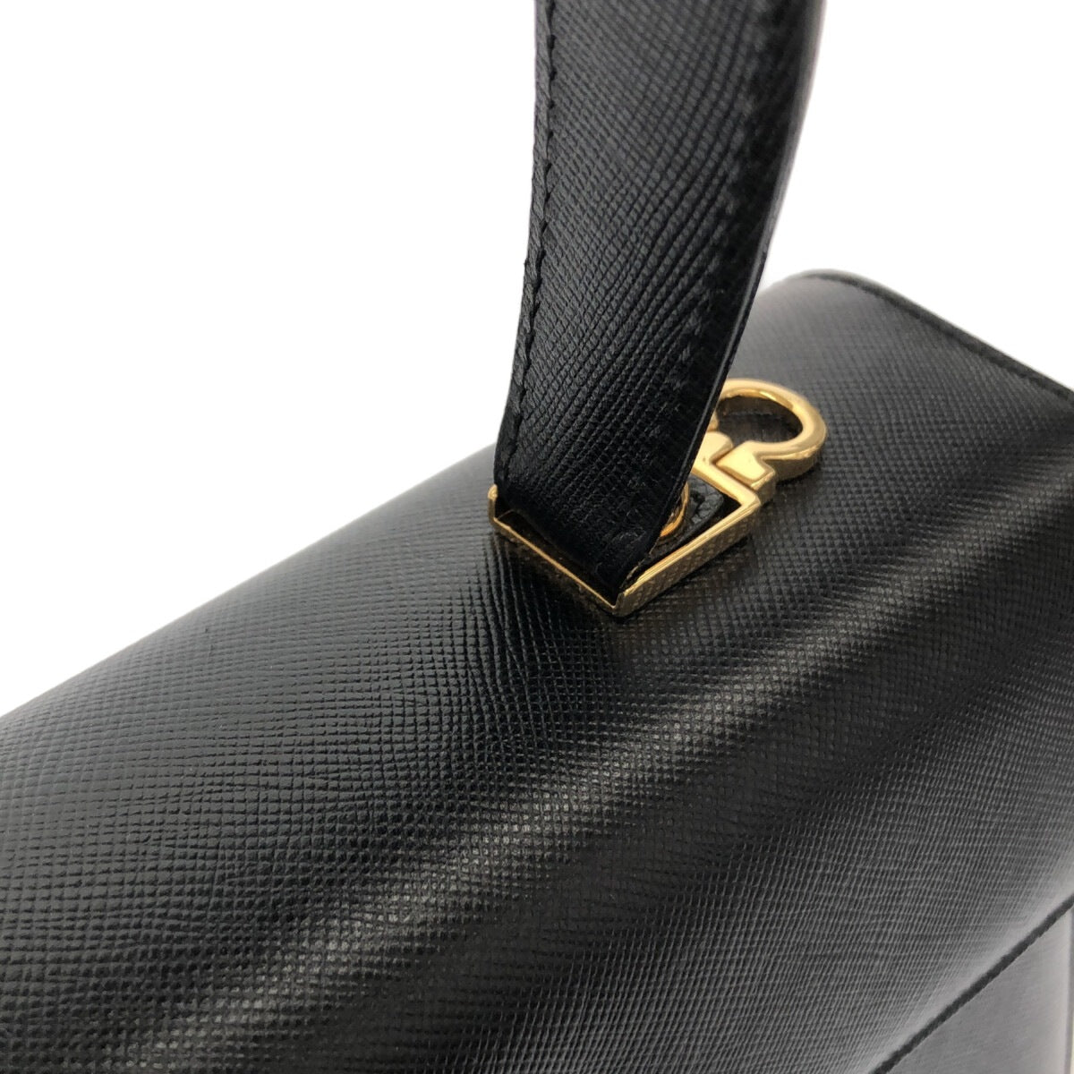 SALVATORE FERRAGAMO - Bolso de mano Gancini de piel negra