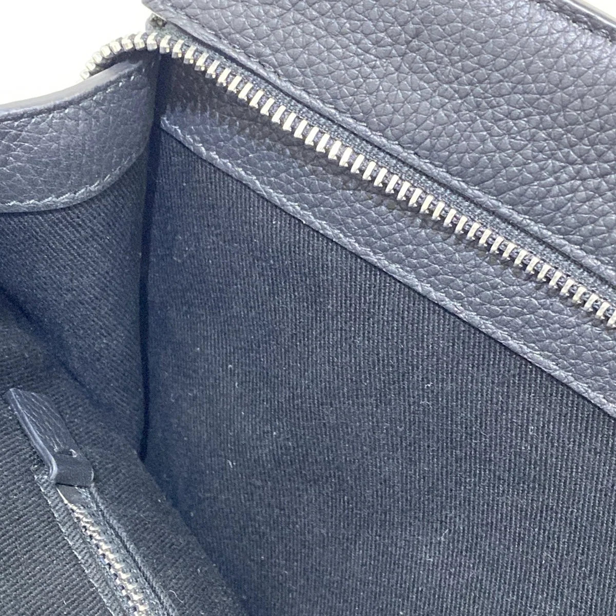 SALVATORE FERRAGAMO - Cut Out Business Bag Black Leather