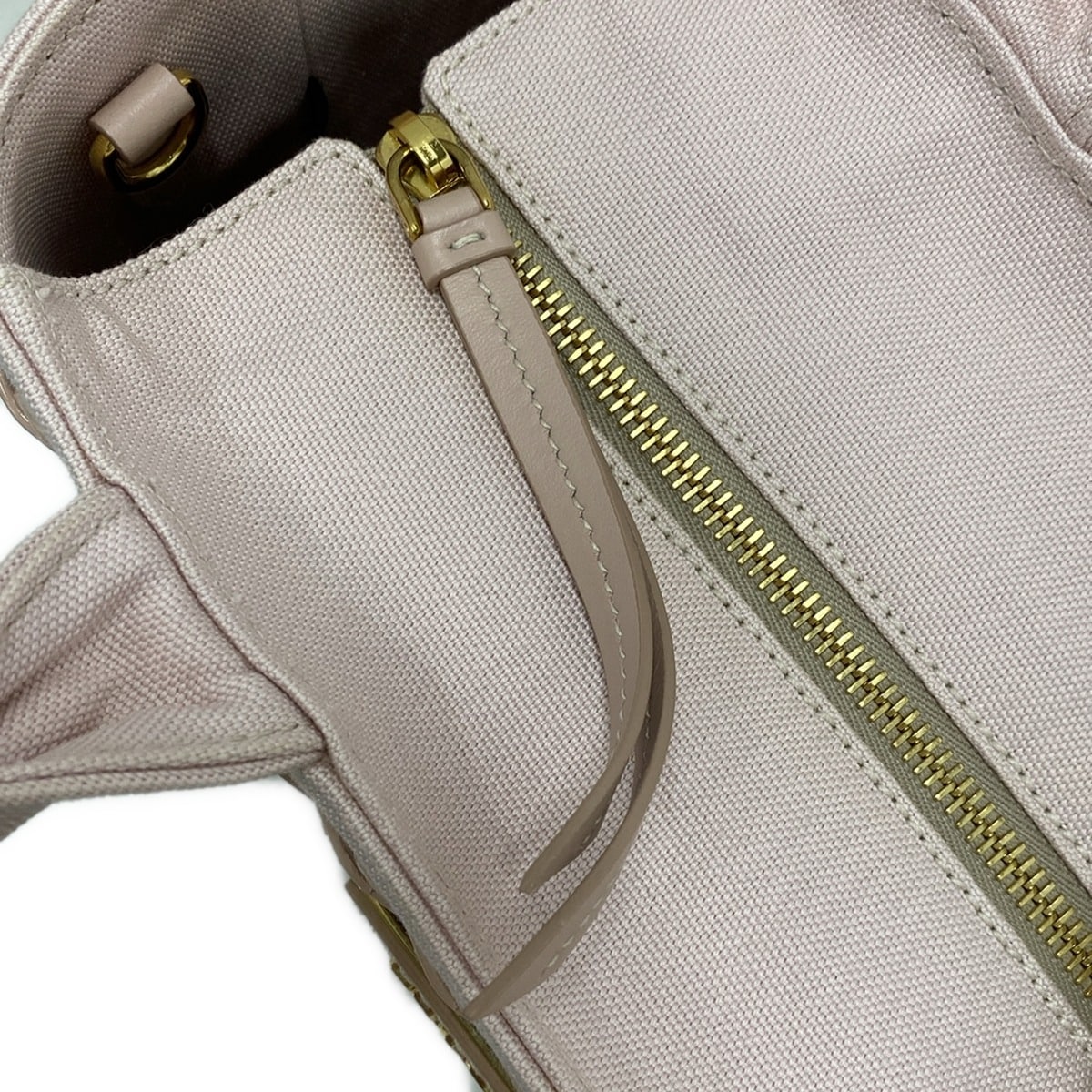 PRADA - Wicker Pink Rattan Canvas Leather Crossbody Bag