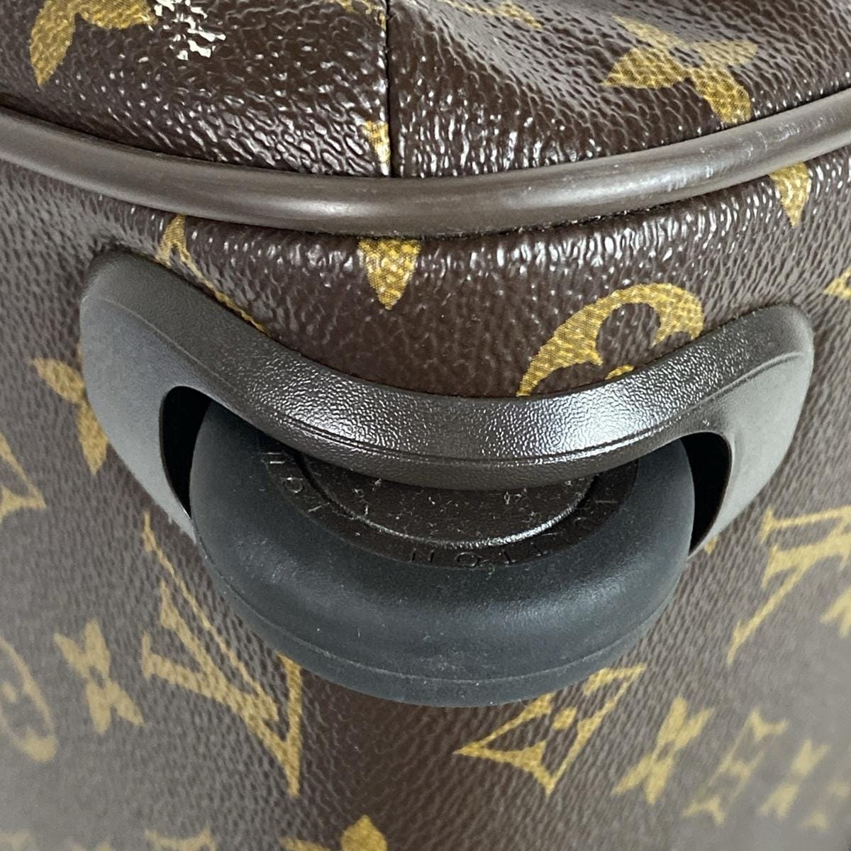 Bolso de hombro tipo maleta de lona con monograma LV Neo Eole 55 de segunda mano