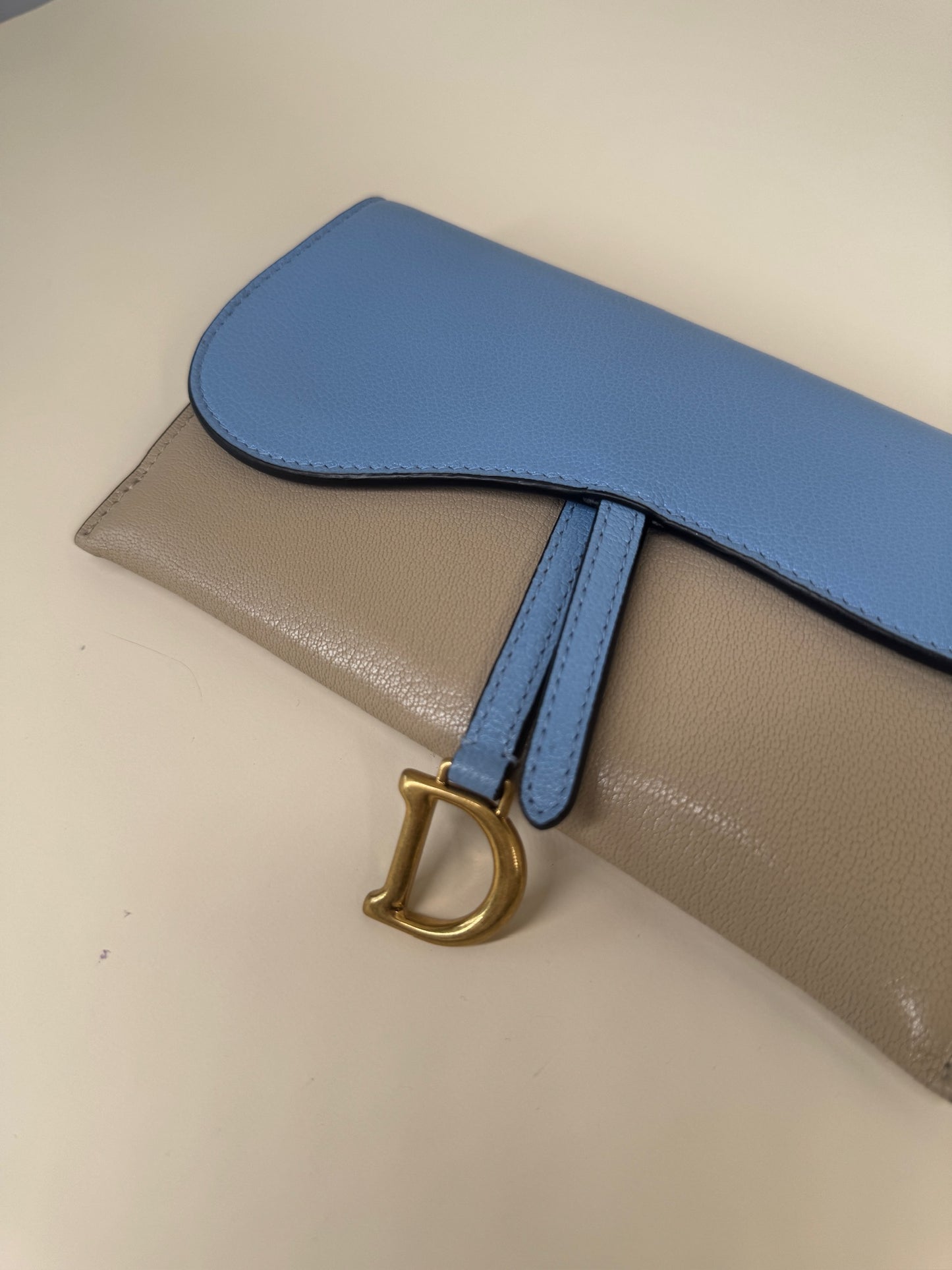PRE-OWNED Tri-Color Lambskin Saddle Wallet on Chain