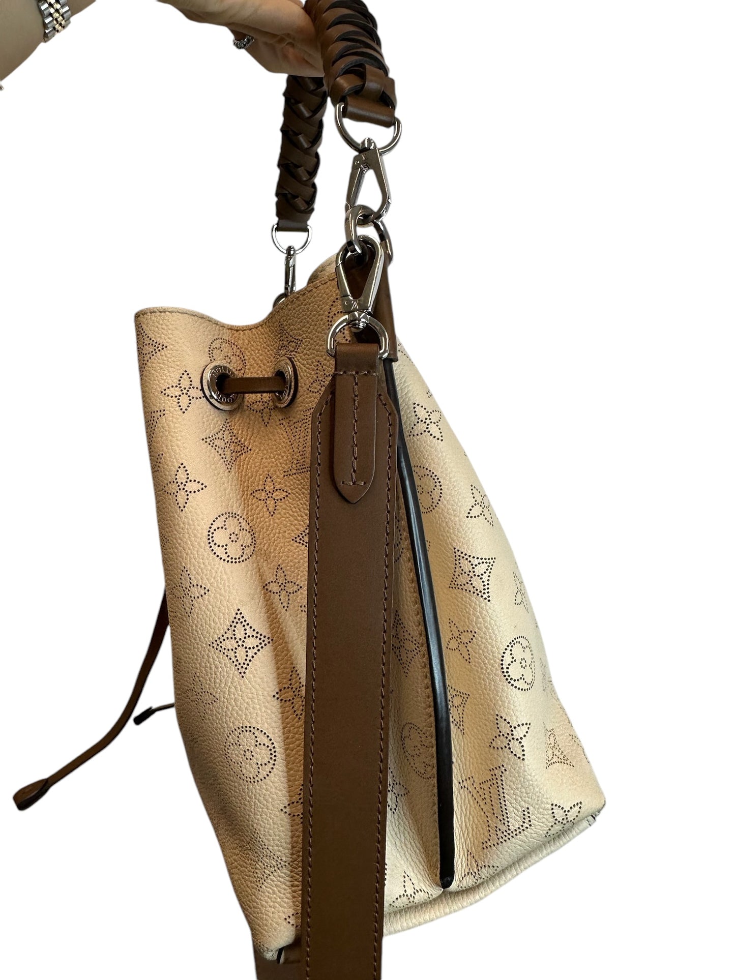 PRE-OWNED Creme Beige Monogram Mahina Muria