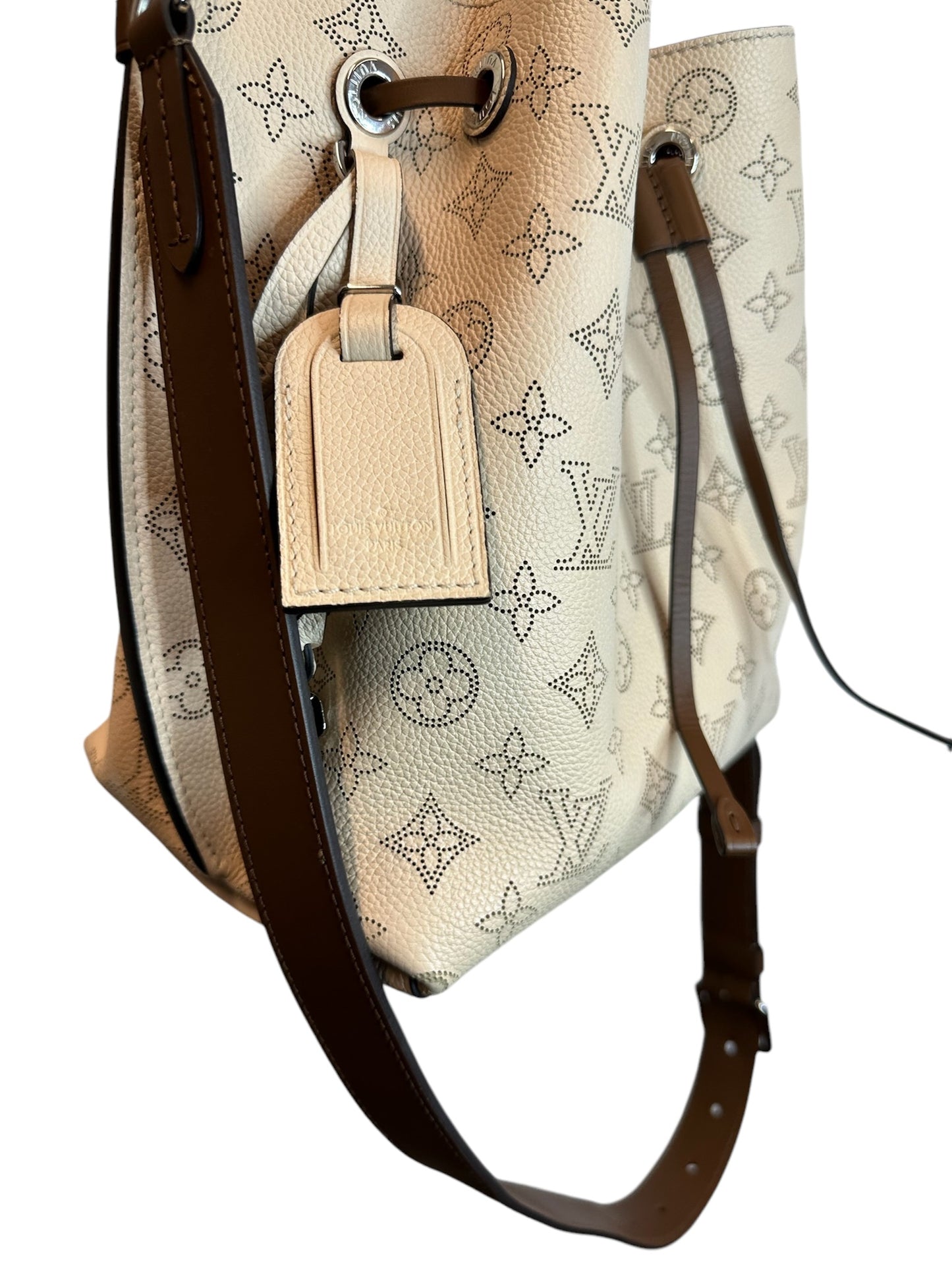 PRE-OWNED Creme Beige Monogram Mahina Muria