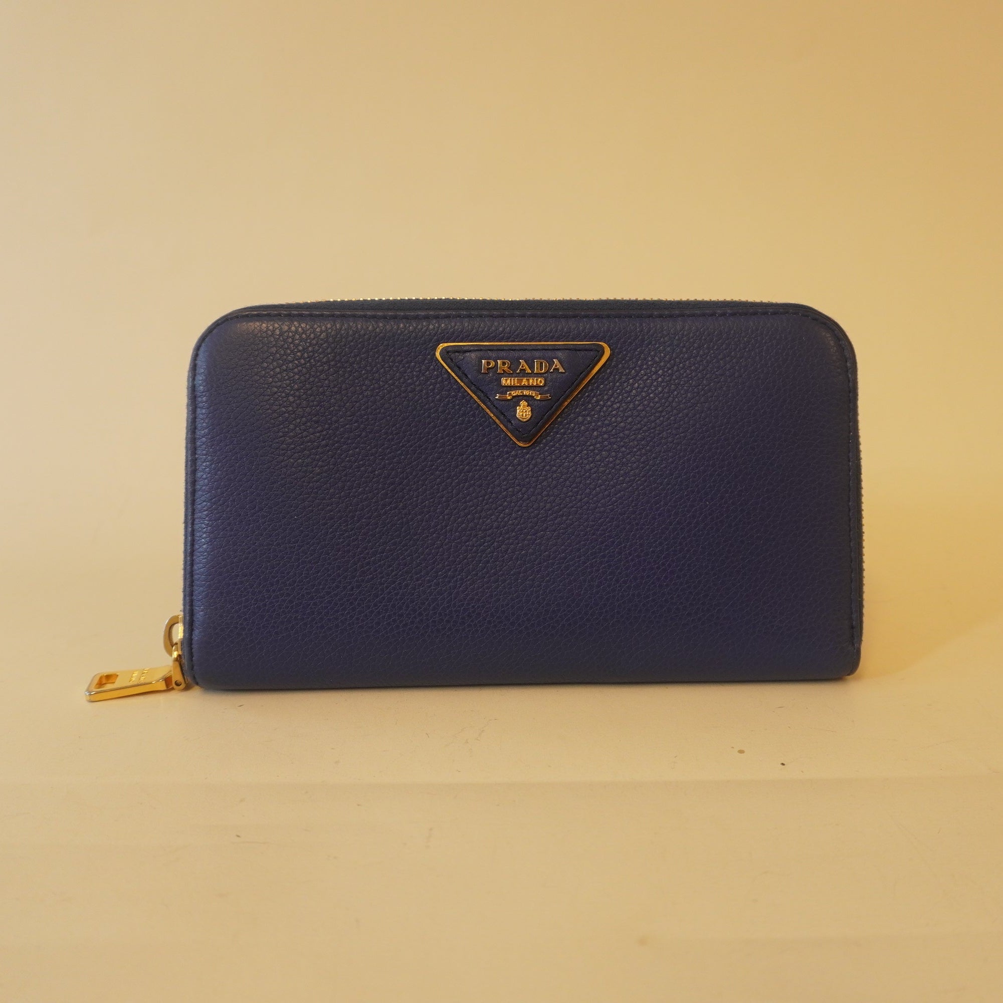 PRE-OWNED Blue Leather Zip Around Long Wallet