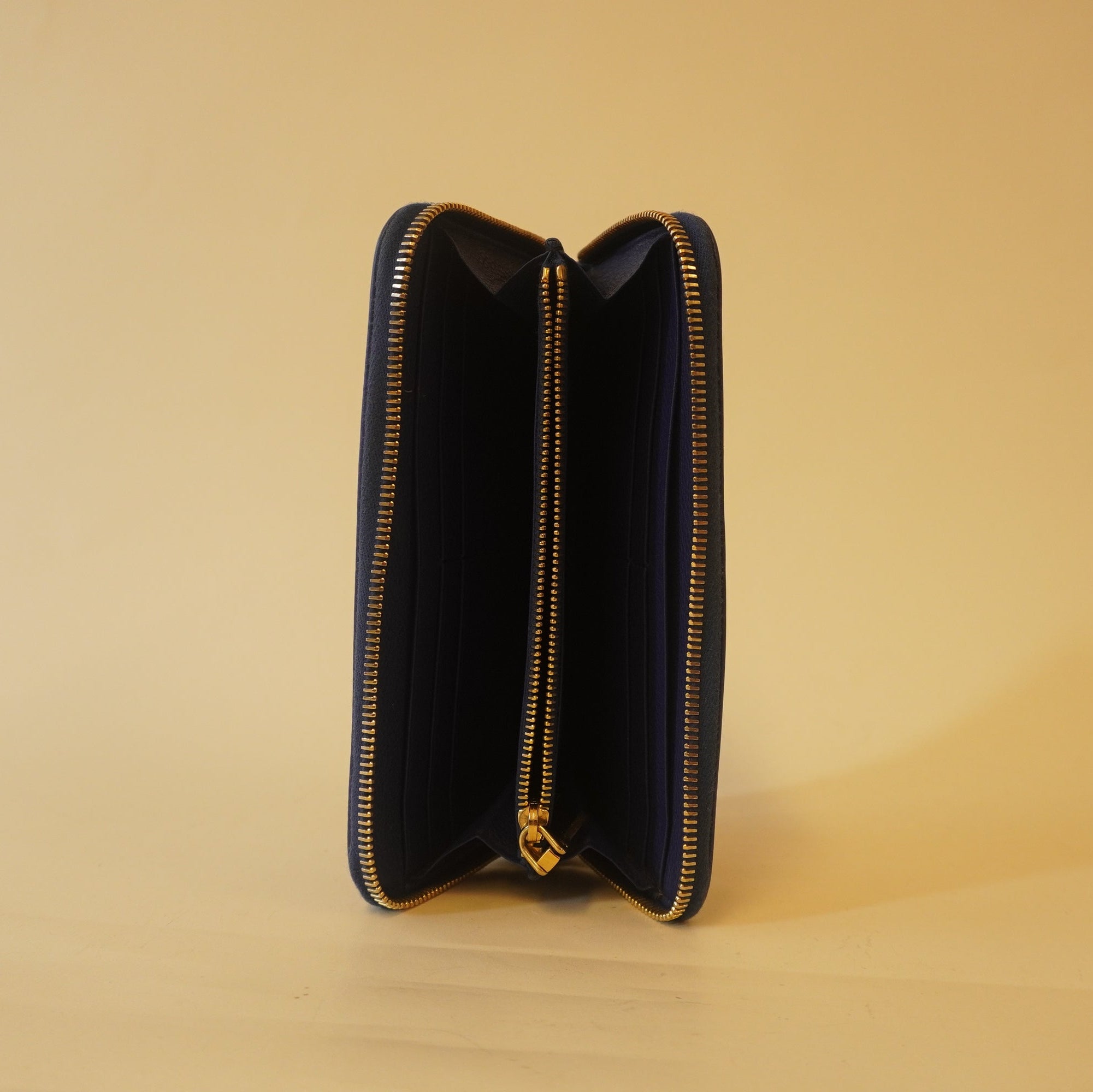 PRE-OWNED Blue Leather Zip Around Long Wallet