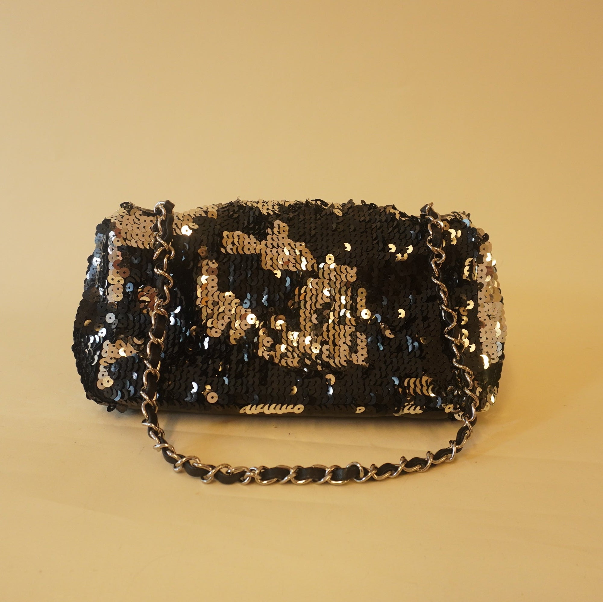 PRE-OWNED CC Summer Night Flap Black Silver Sequins Shoulder Bag