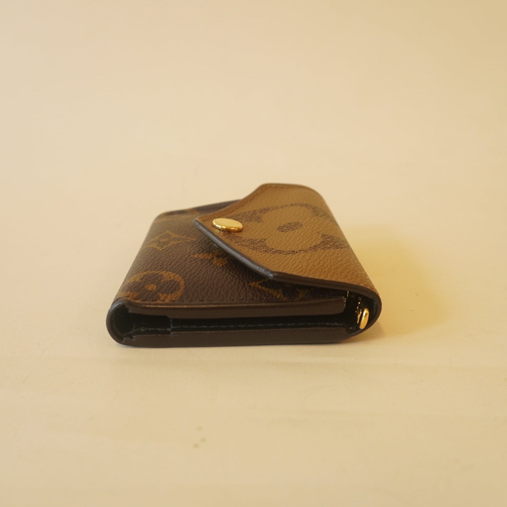 PRE-OWNED Reverse Monogram Giant Zoe Wallet