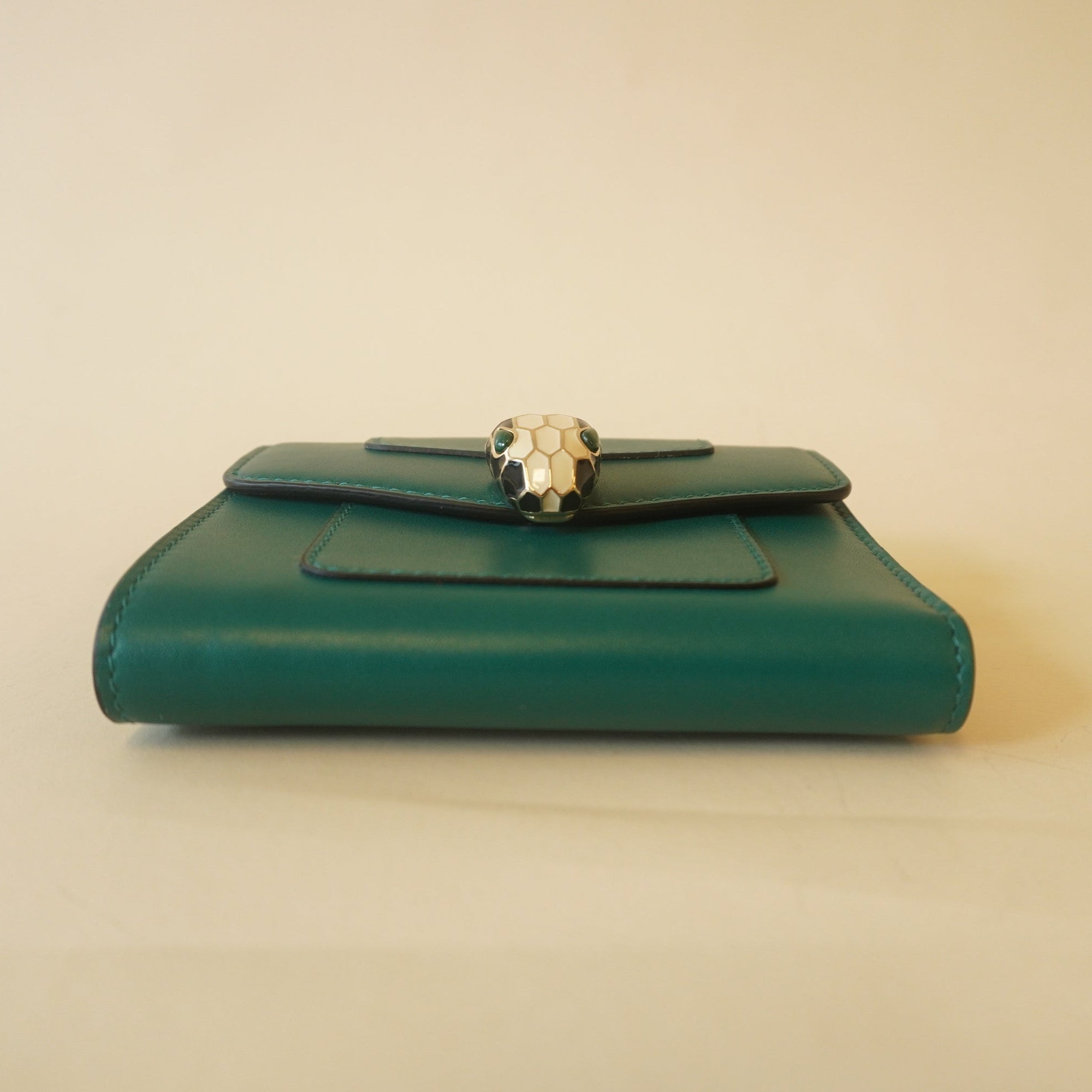 PRE-OWNED Serpenti Green Leather Short Wallet