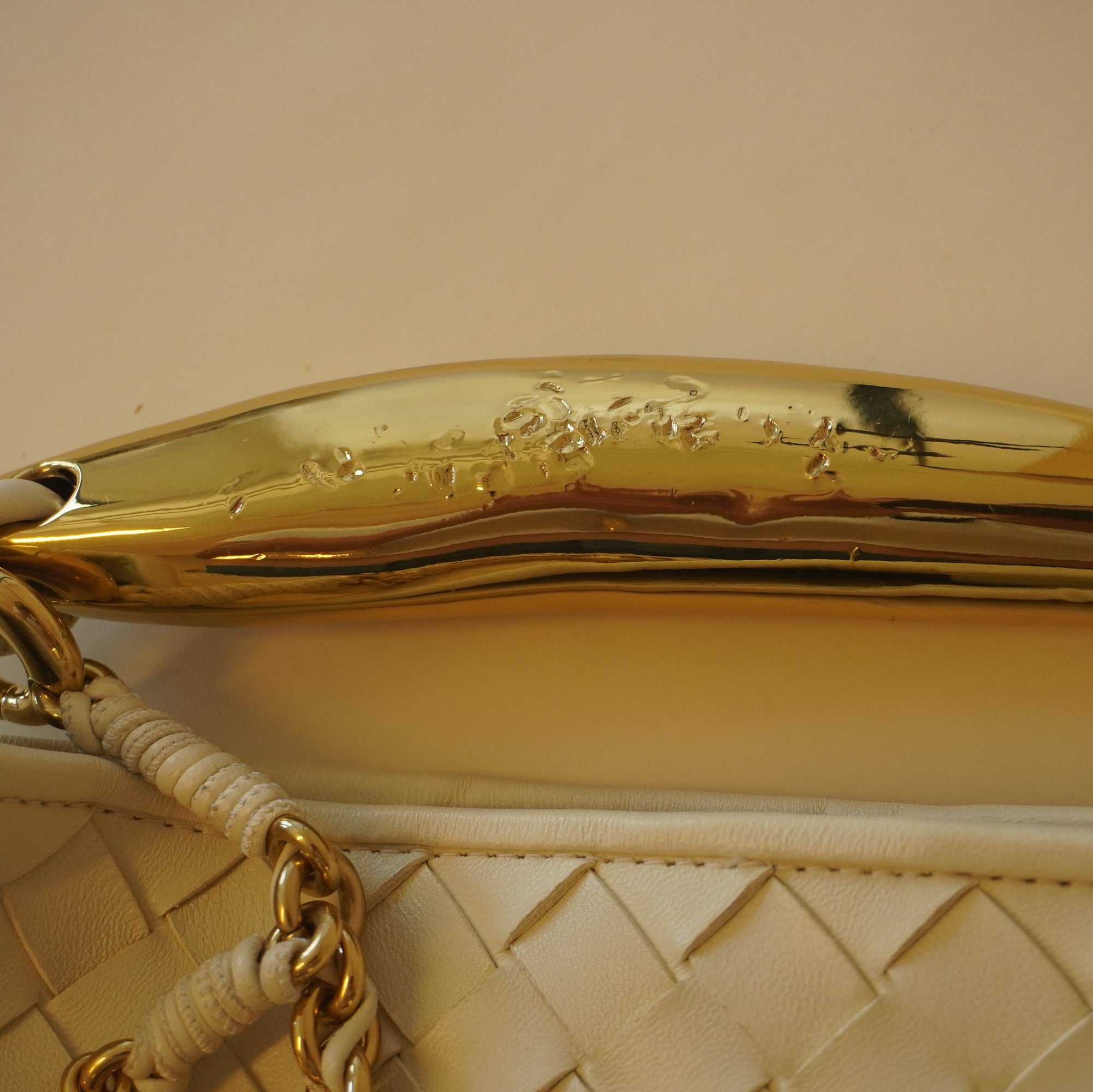 PRE-OWNED Cream Sardine Calfskin Intrecciato Shoulder Bag