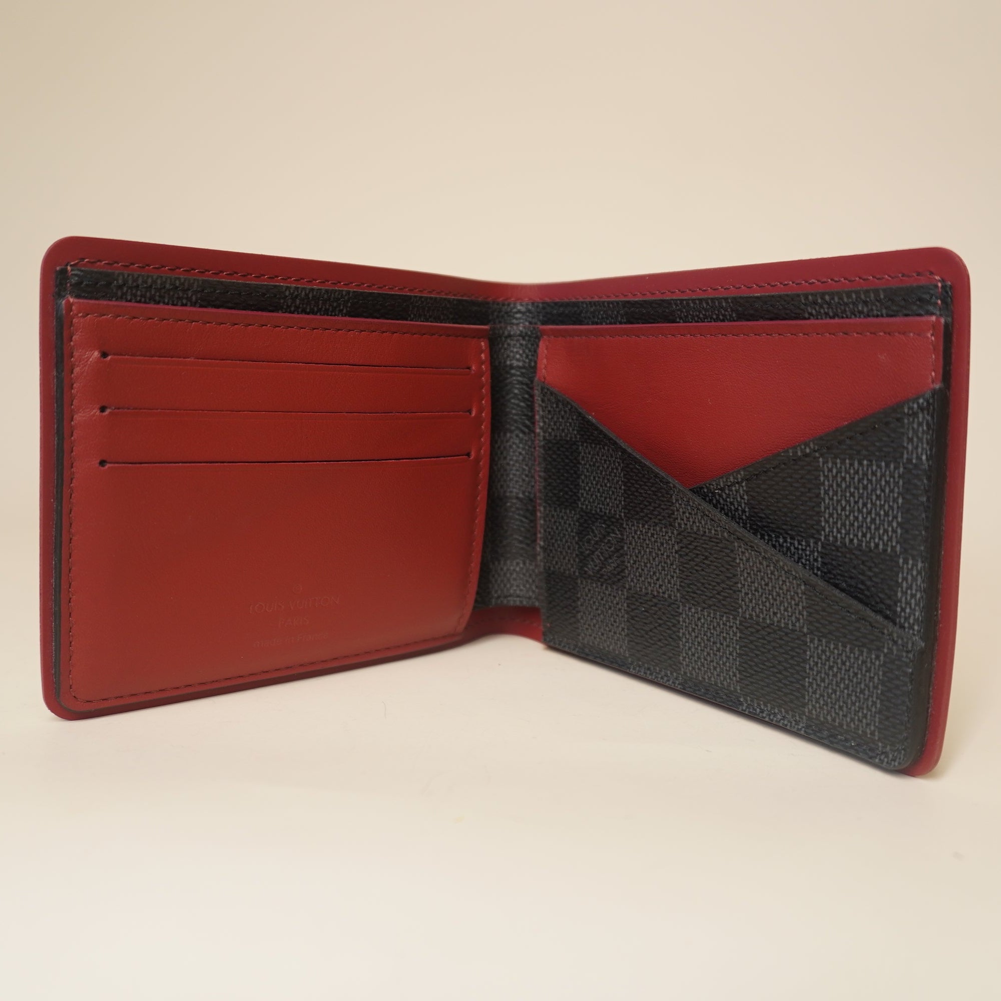 PRE-OWNED Damier Graphite Multiple Wallet Bordeaux