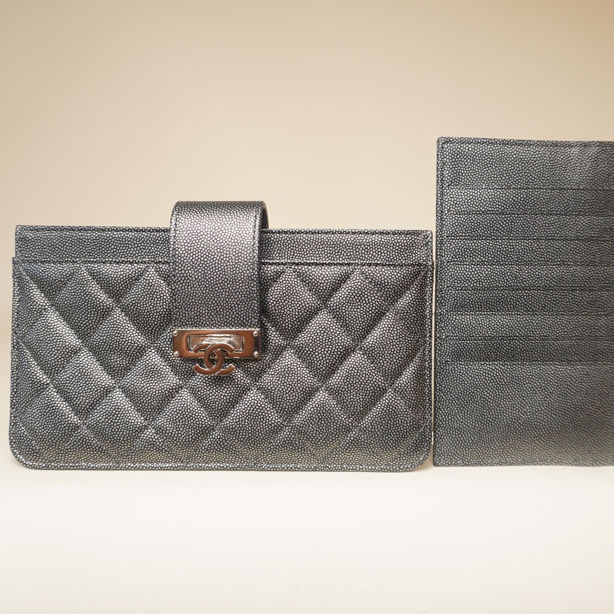 PRE-OWNED Silver Caviar Quilted CC Strap Pouch
