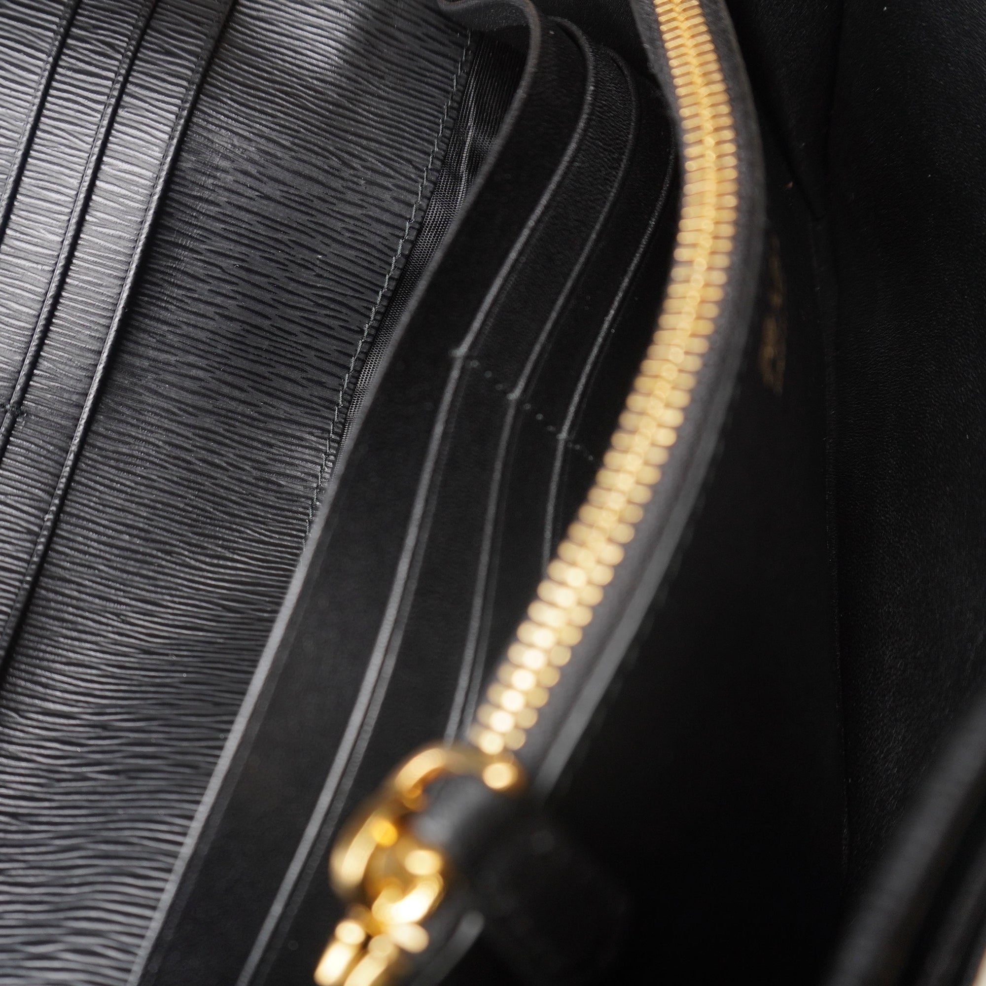 PRE-OWNED Saffiano Long Wallet Black