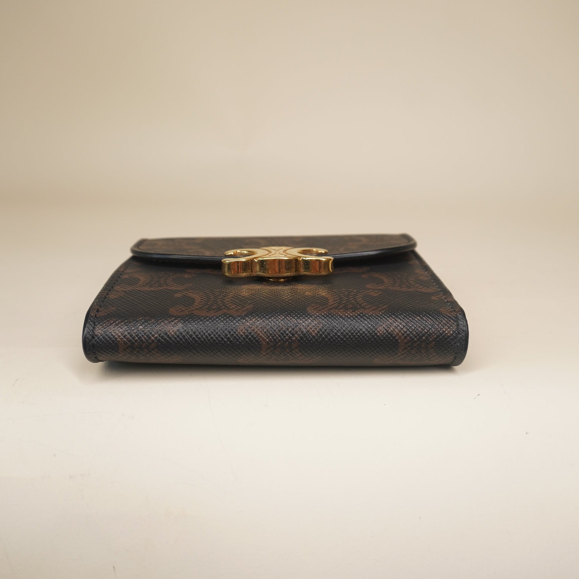 PRE-OWNED Tri-fold Wallet Small Triomphe Brown