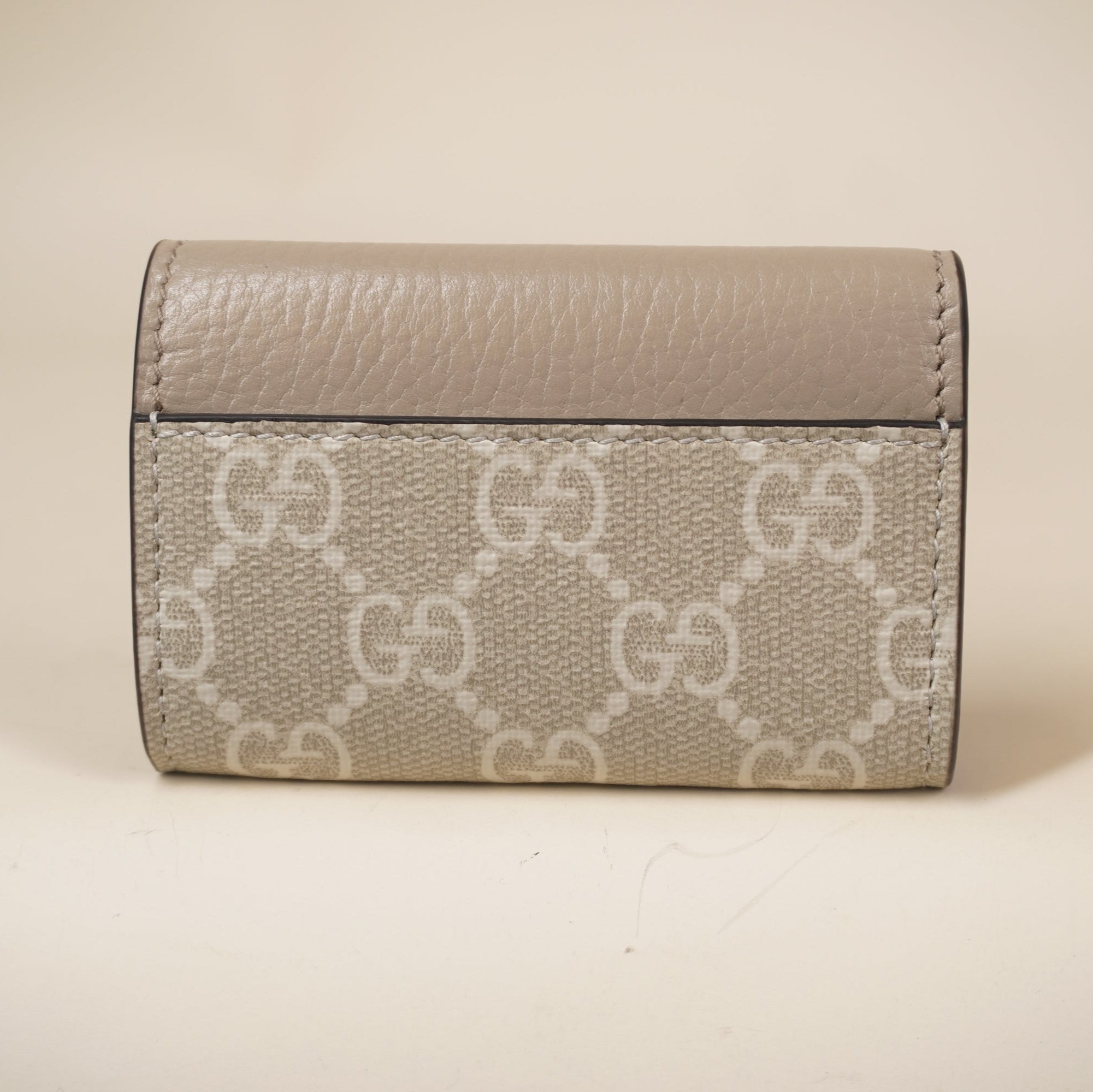 PRE-OWNED Dollar Calfskin GG Supreme Monogram Marmont 6 Key Holder Case