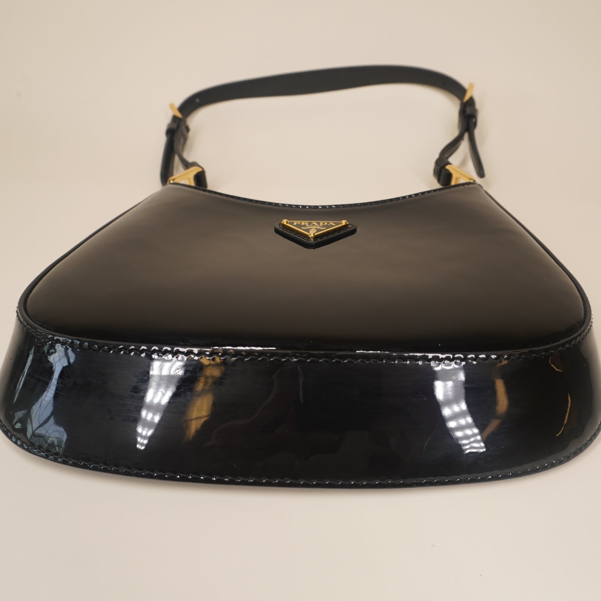PRE-OWNED Black Vernis Cleo Shoulder Bag