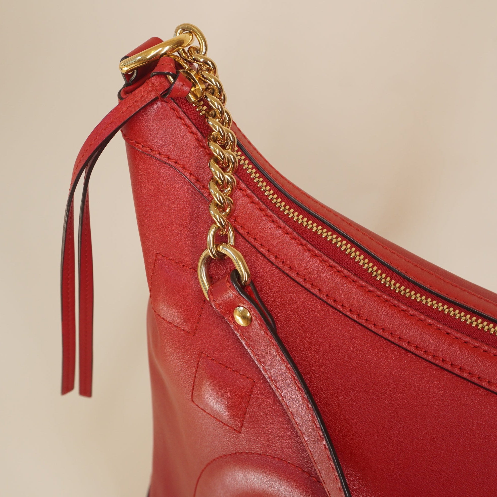 PRE-OWNED Apollo Calfskin GG Dadini Embroidered Chain Hobo Hibiscus Red