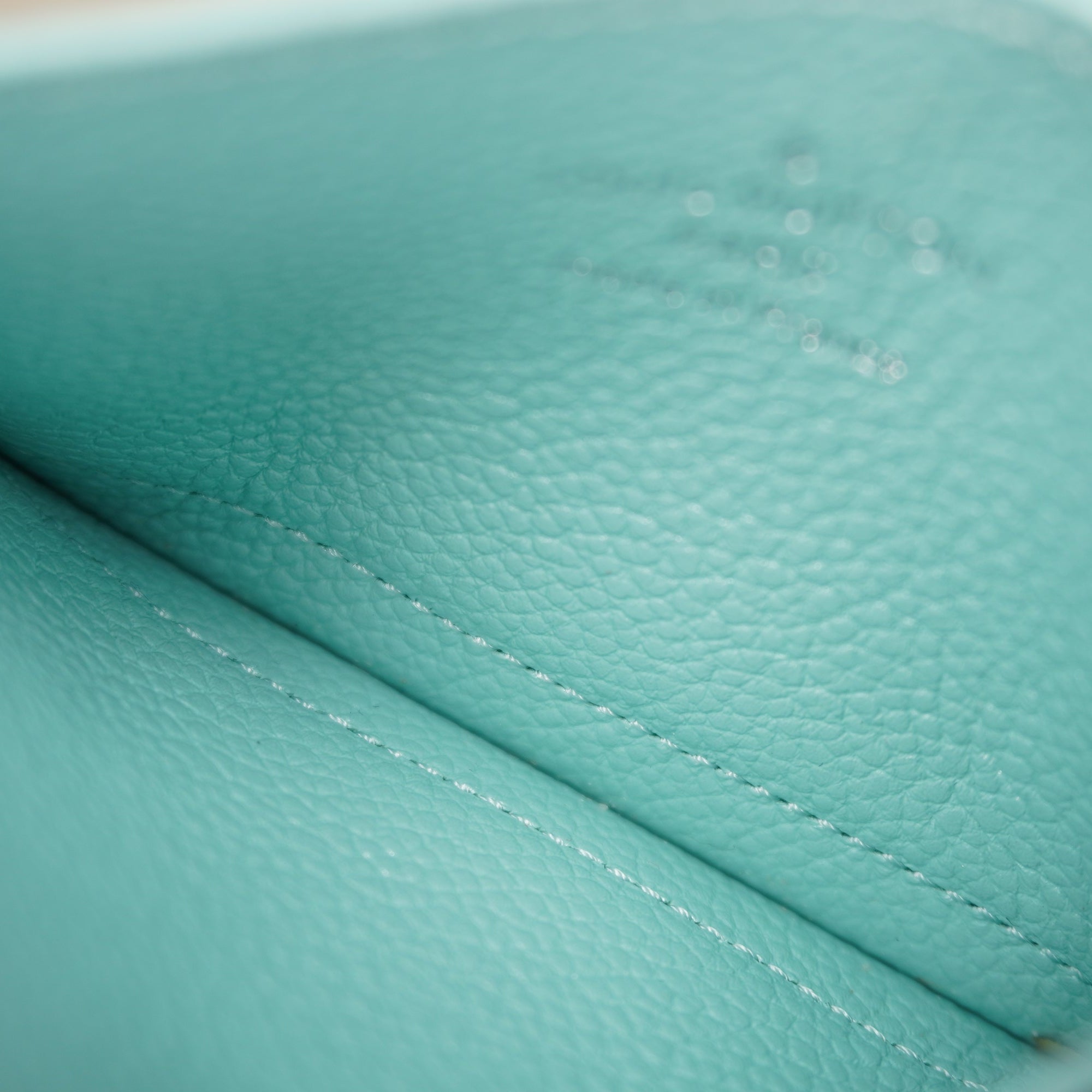 PRE-OWNED LV Lagoon Turquoise Empreinte Monogram LV Charms Card Holder Pearly