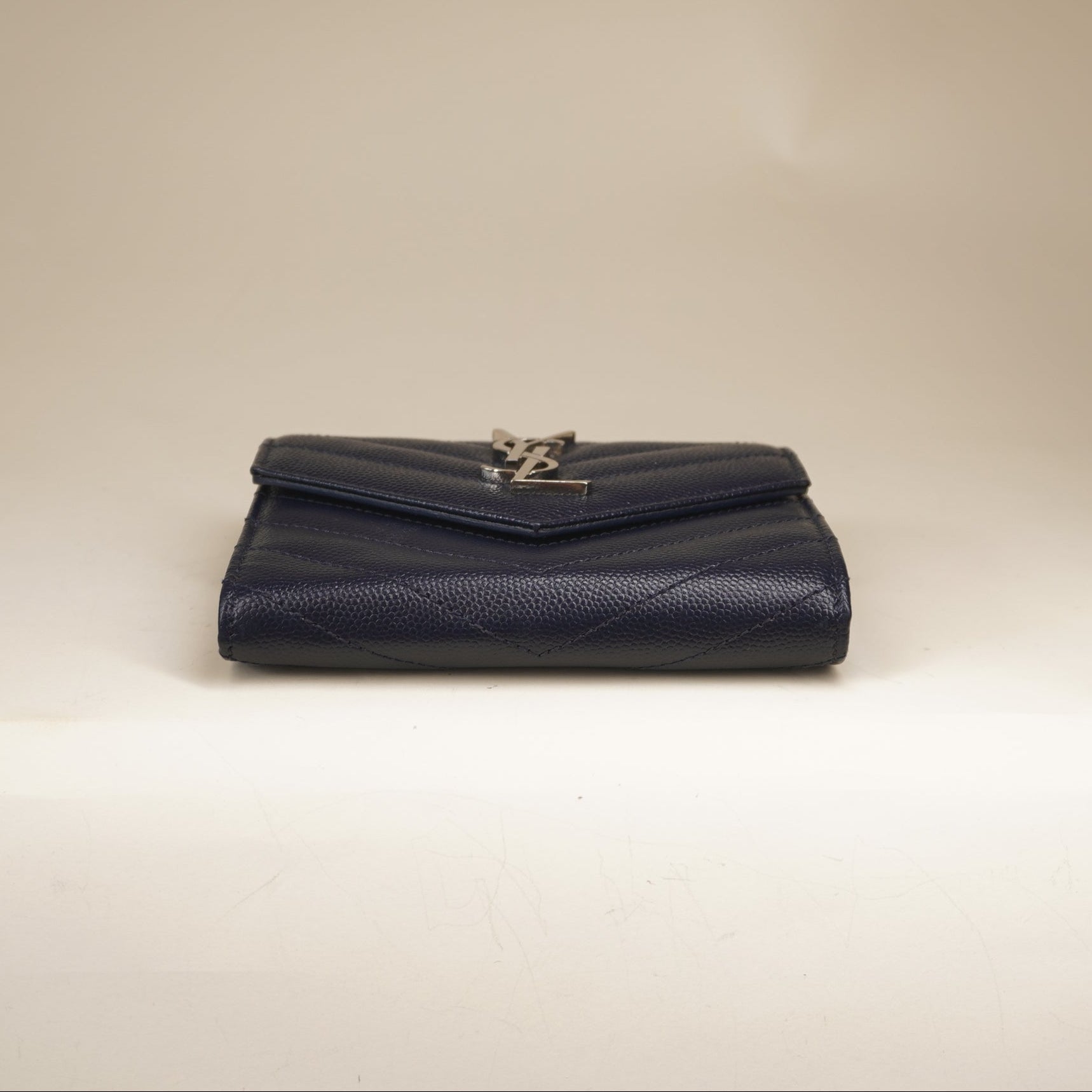 PRE-OWNED Grain De Poudre Matelasse Chevron Small Monogram Passport Case
