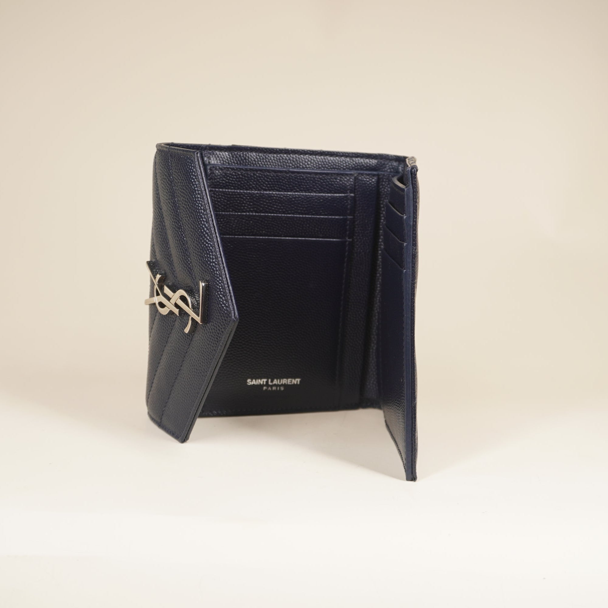 PRE-OWNED Grain De Poudre Matelasse Chevron Small Monogram Passport Case