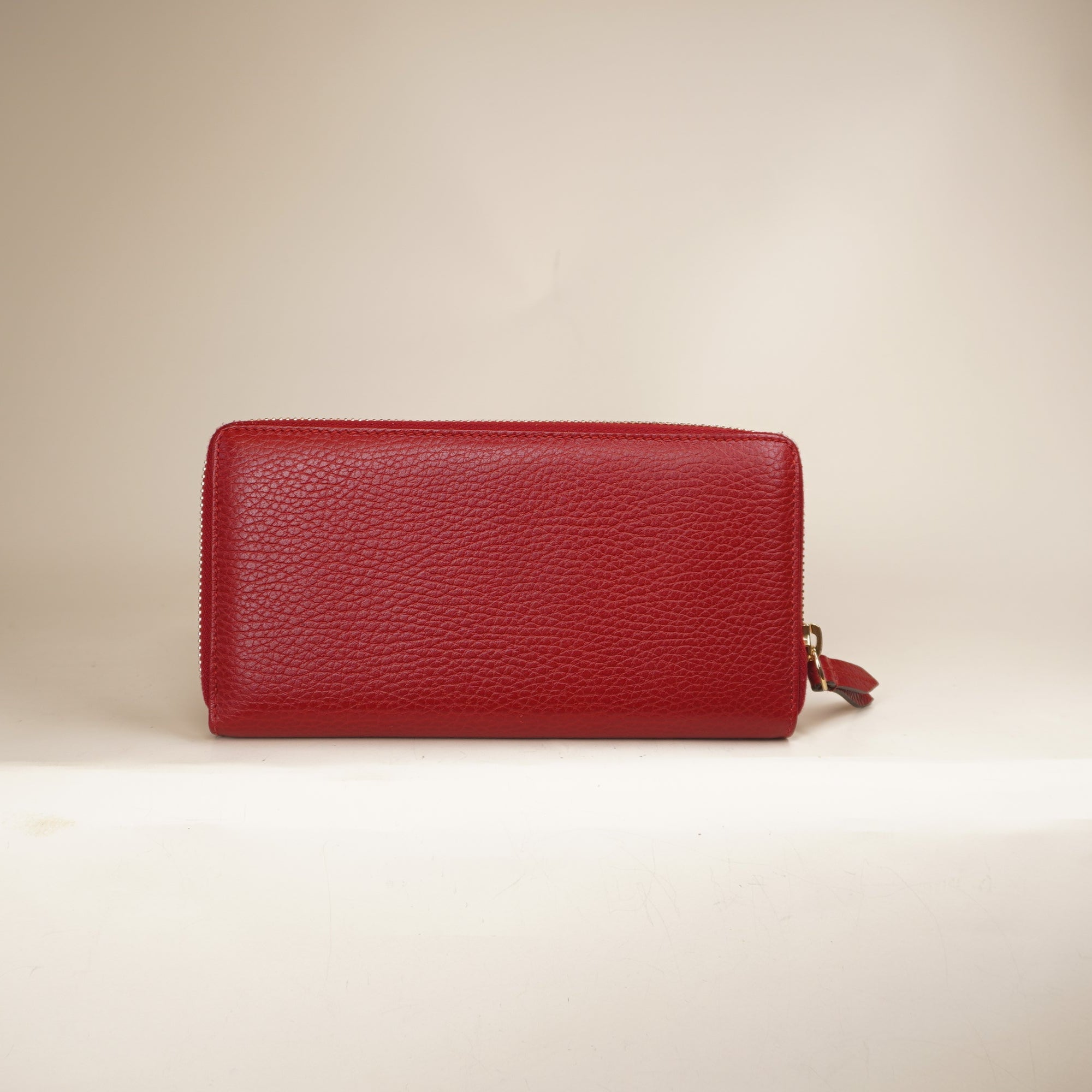 PRE-OWNED Calfskin GG Marmont Continental Zip Wallet Hibiscus Red