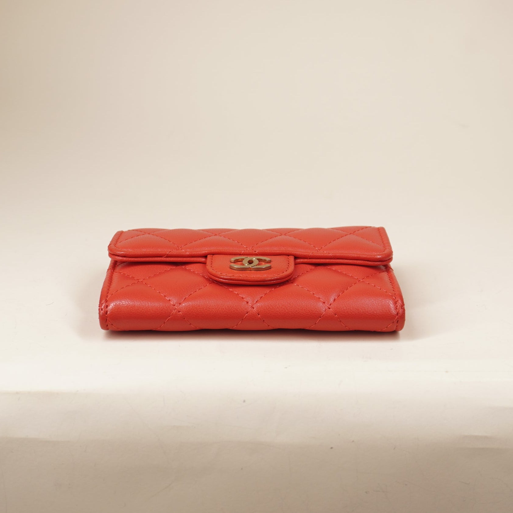 PRE-OWNED Caviar Quilted Flap Card Holder Wallet Red