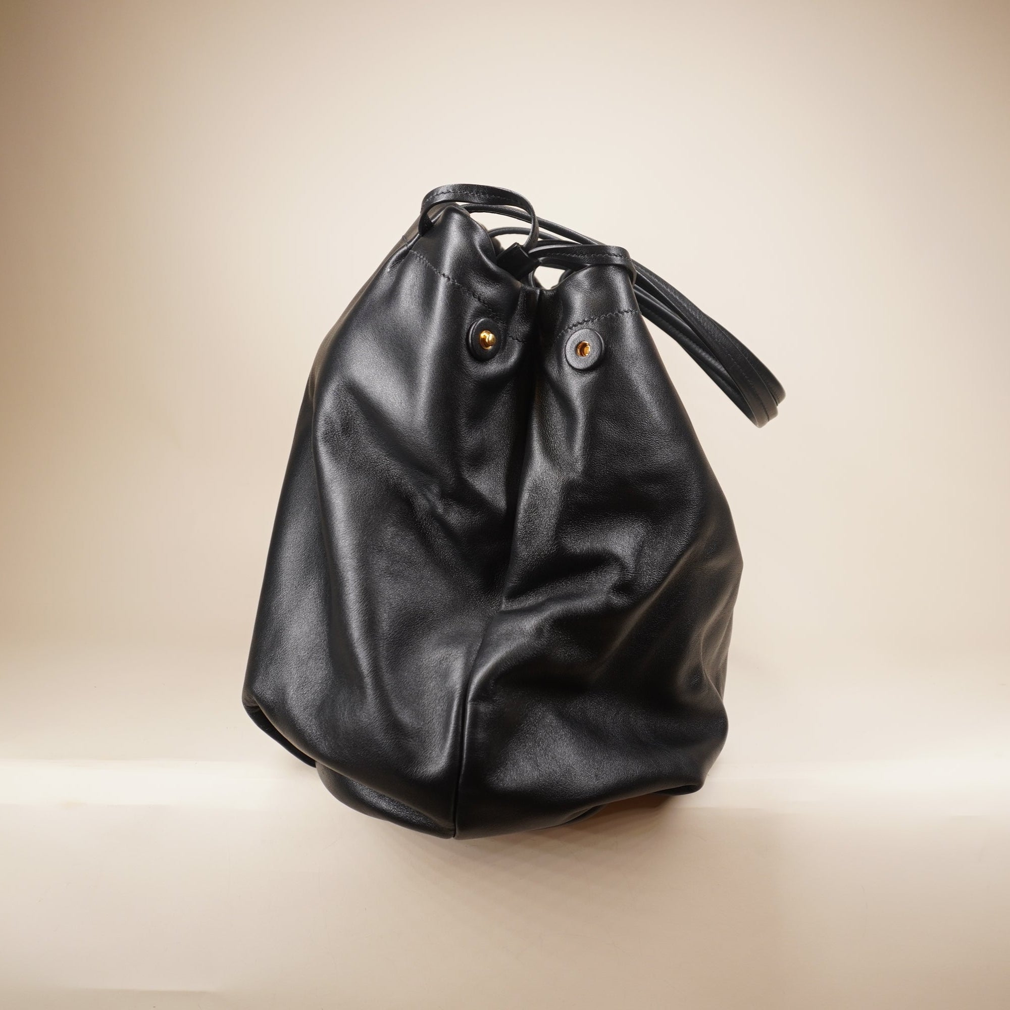 PRE-OWNED Vitello Daino Tote Black Shoulder bag