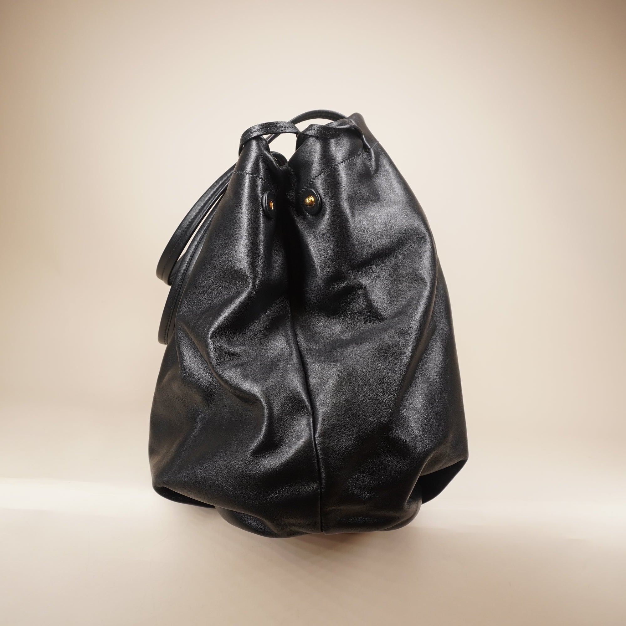 PRE-OWNED Vitello Daino Tote Black Shoulder bag