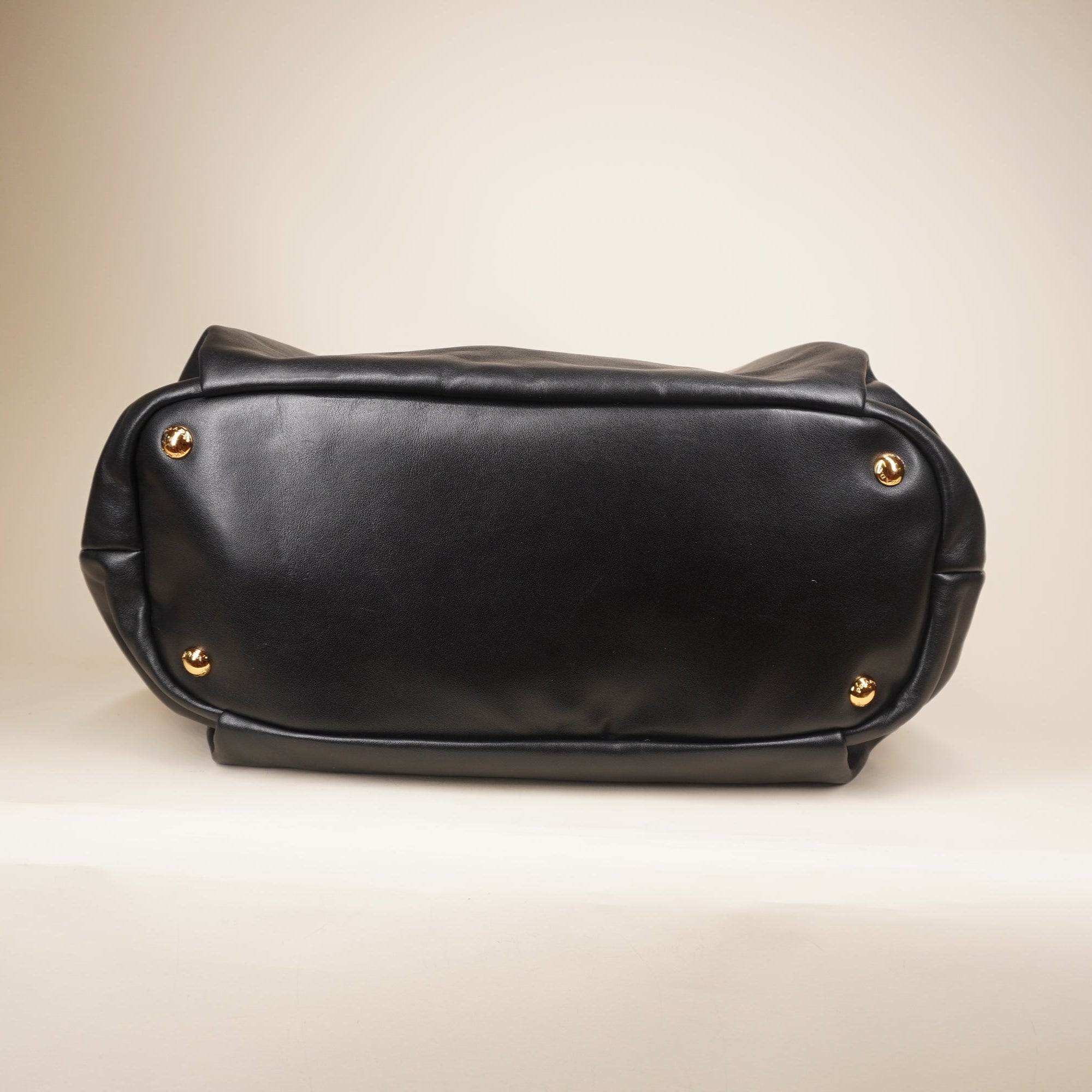 PRE-OWNED Vitello Daino Tote Black Shoulder bag