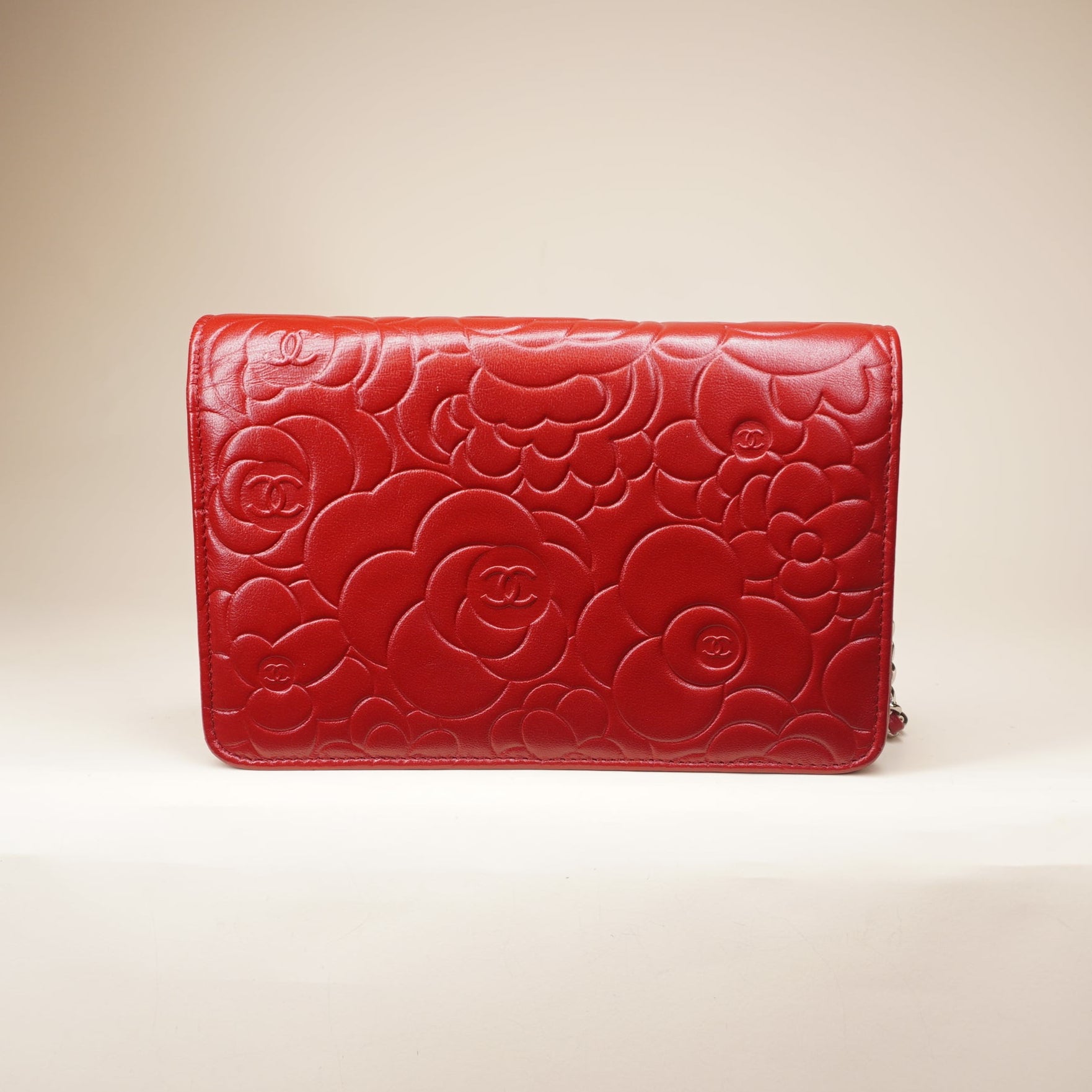 PRE-OWNED CC Red Lambskin Camellia Embossed Wallet on Chain