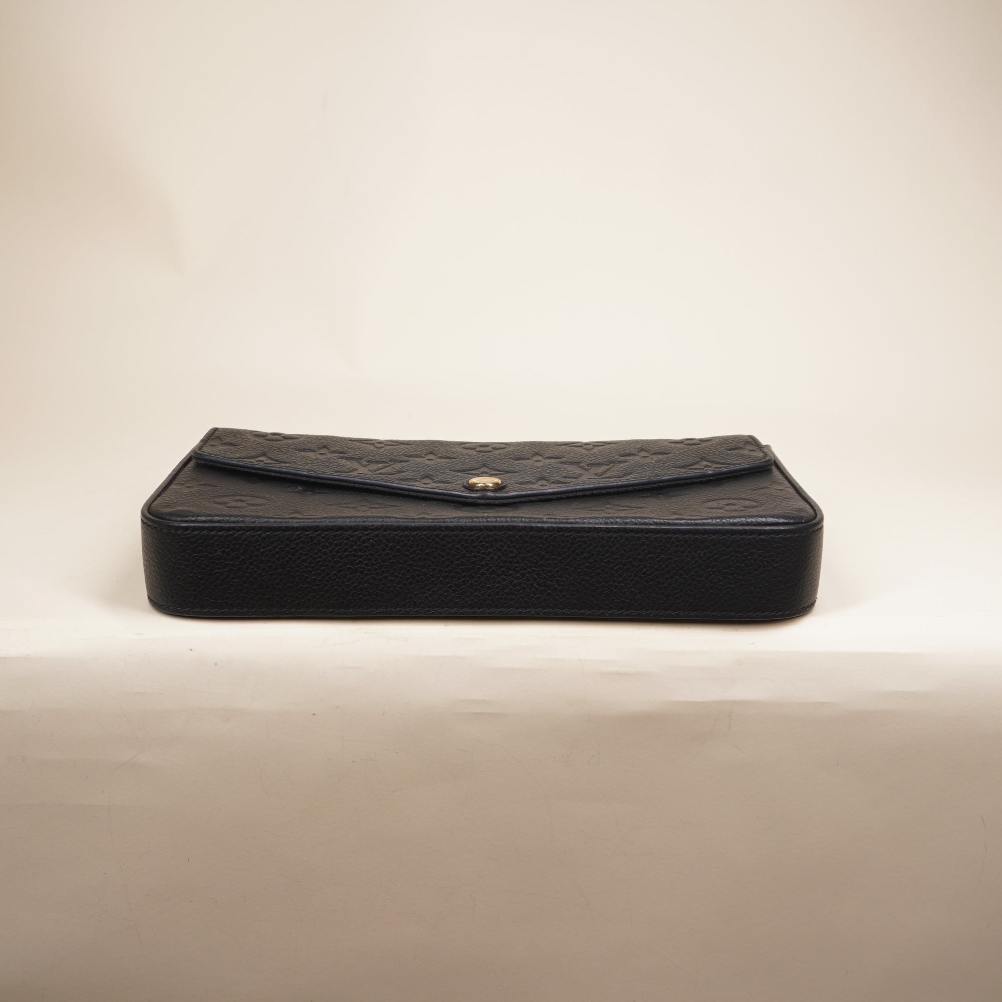 PRE-OWNED LV Empreinte Pochette Felicie Chain Wallet Black