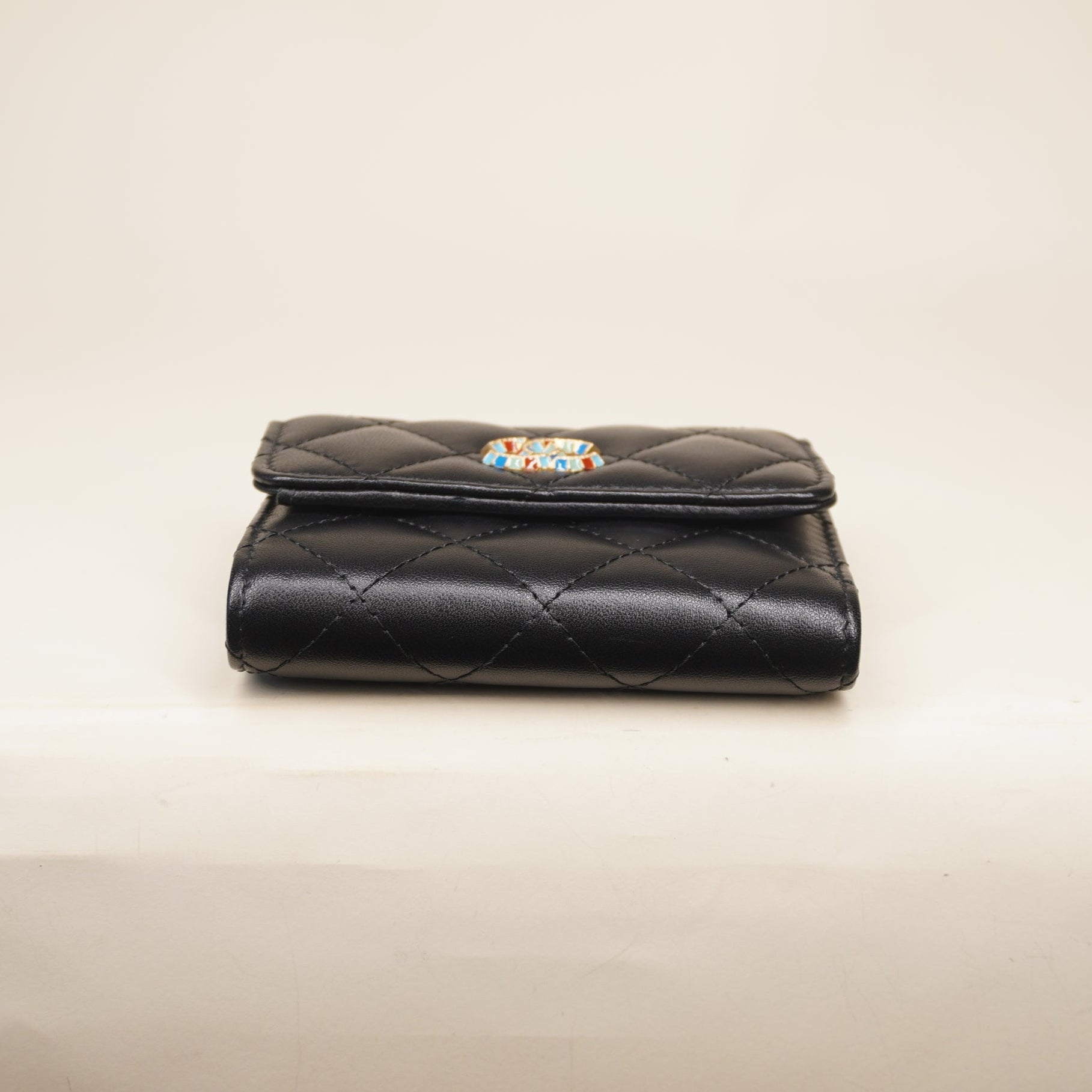 PRE-OWNED Black 2019 Quilted Lambskin Wallet