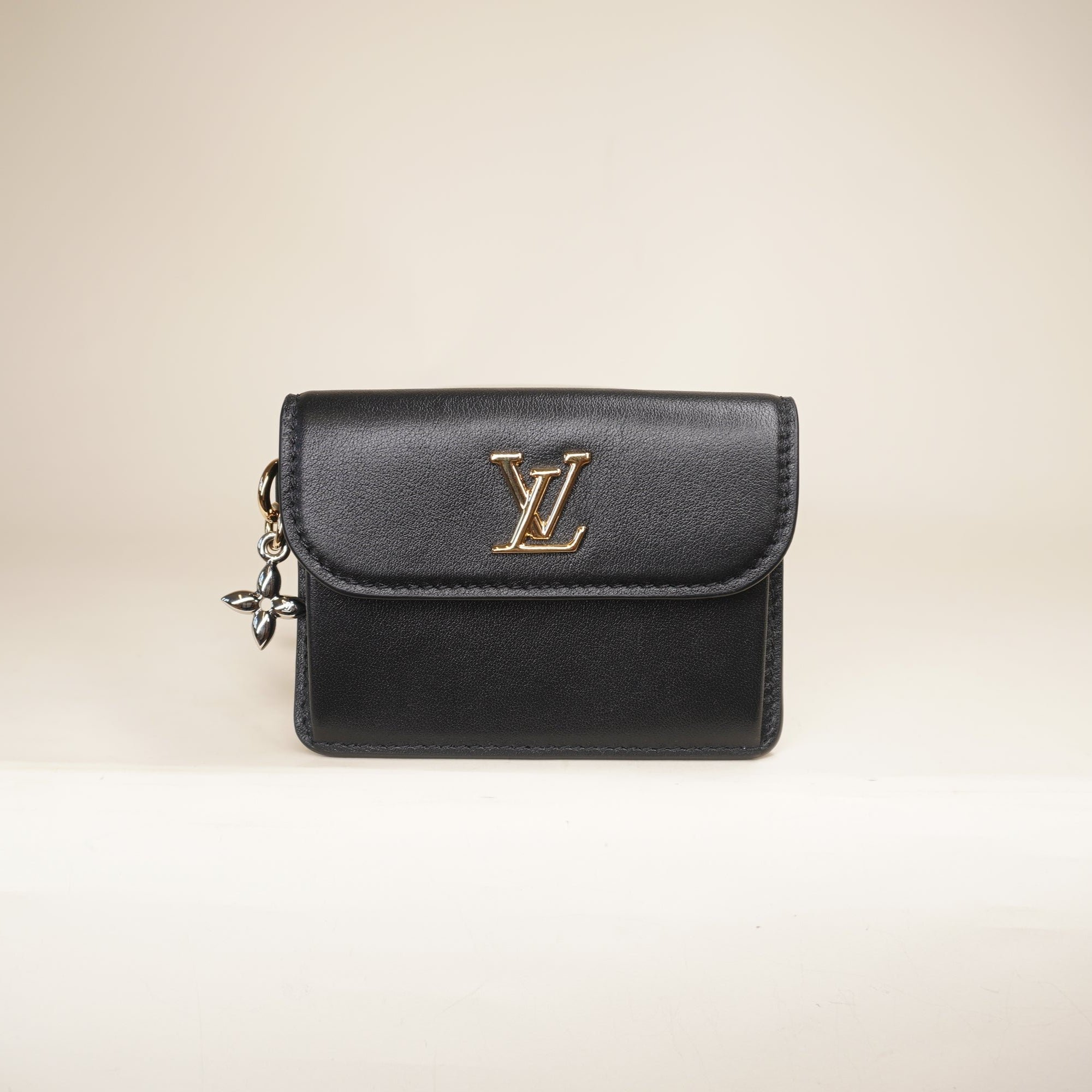 PRE-OWNED Tiny Recto Verso LV Bloom Black Card Holder