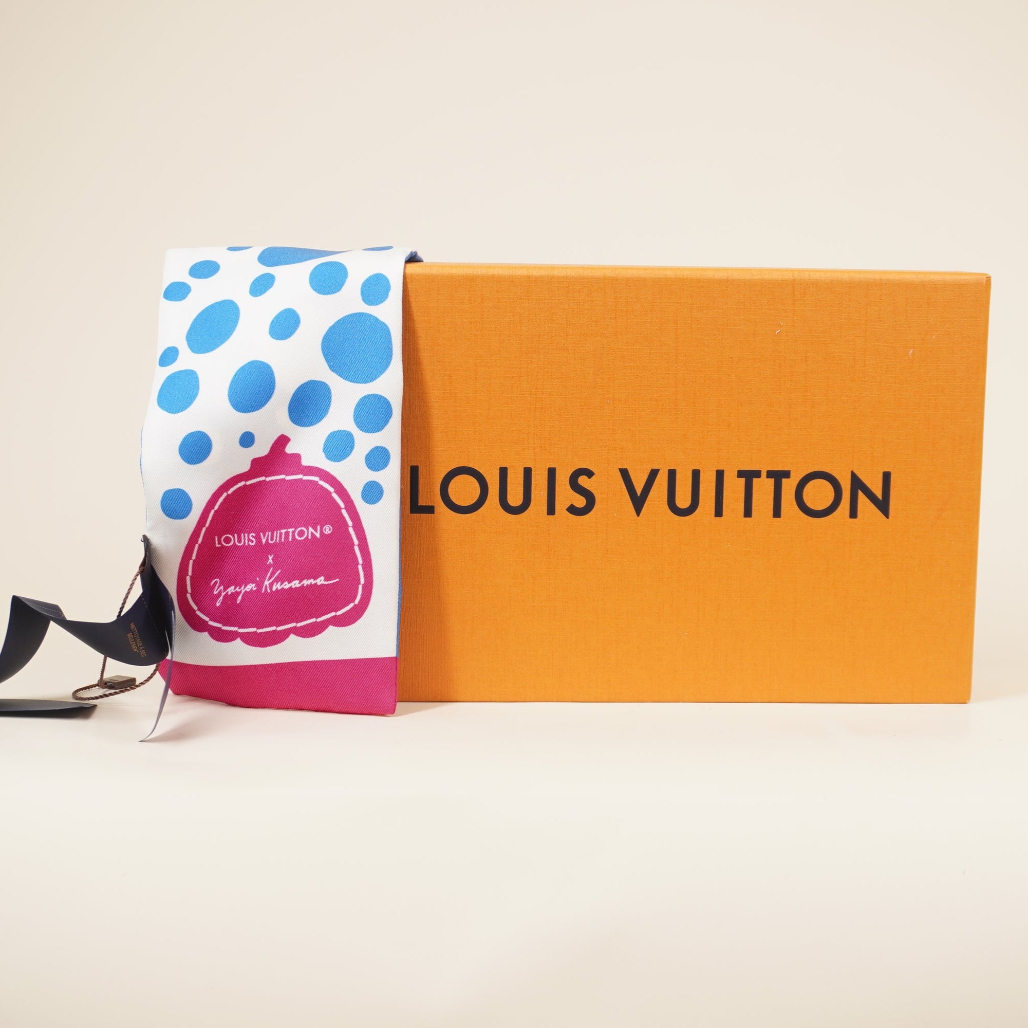 PRE-OWNED LV x YK Infinity Dots Bandeau Blue White
