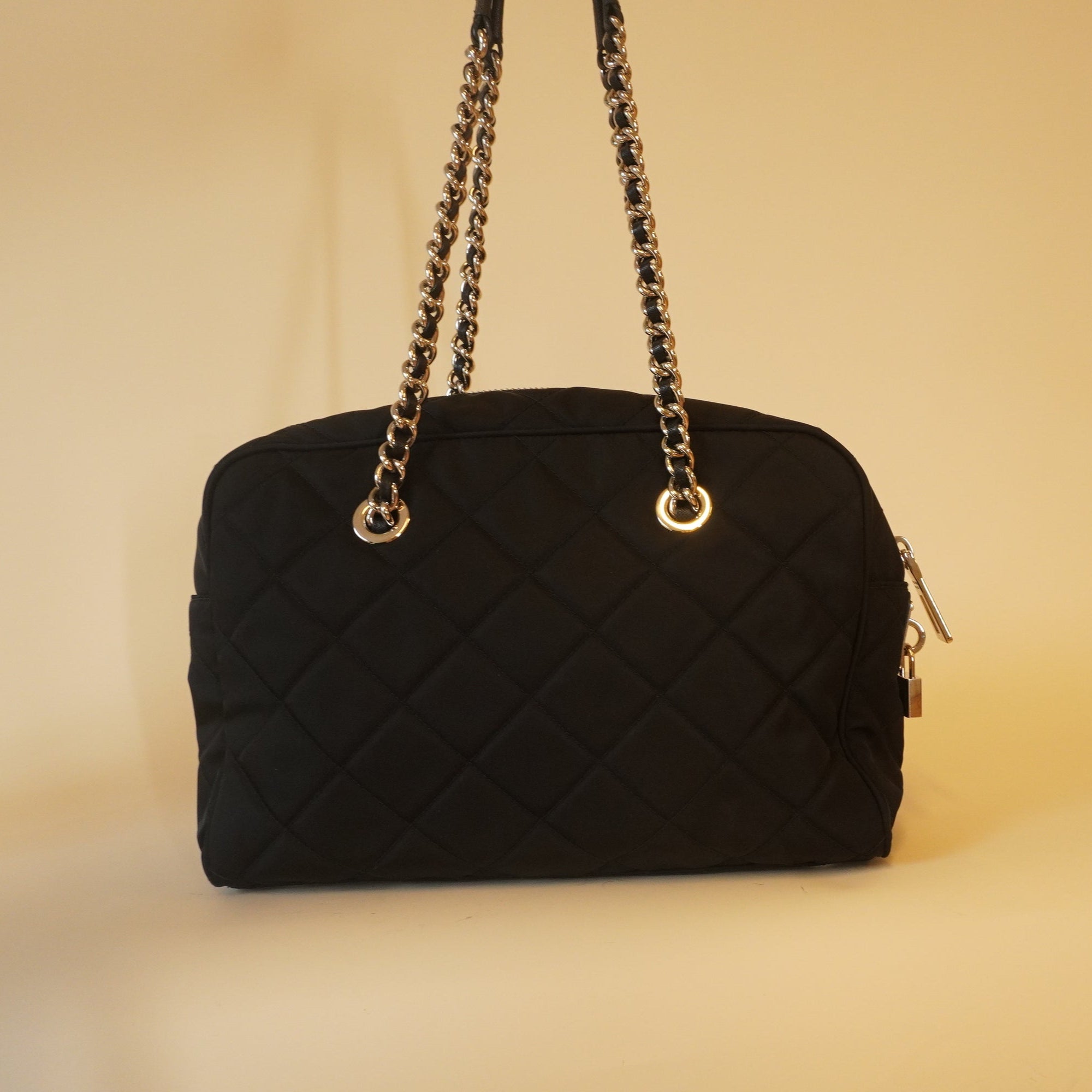 PRE-OWNED Black Nylon Tessuto Impunto Quilted Shoulder Bag