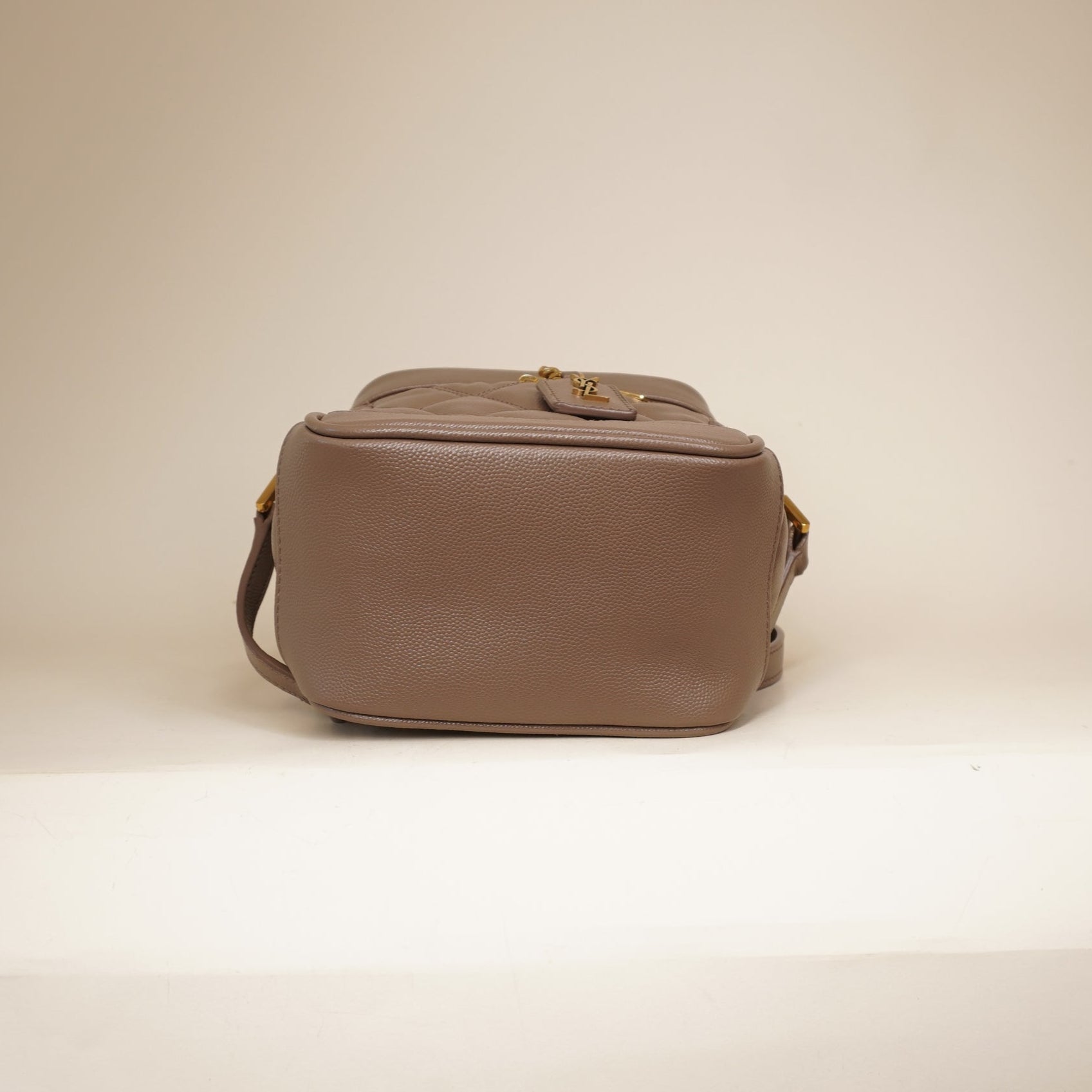 PRE-OWNED Grain de Poudre Quilted 80's Vanity Bag Beige