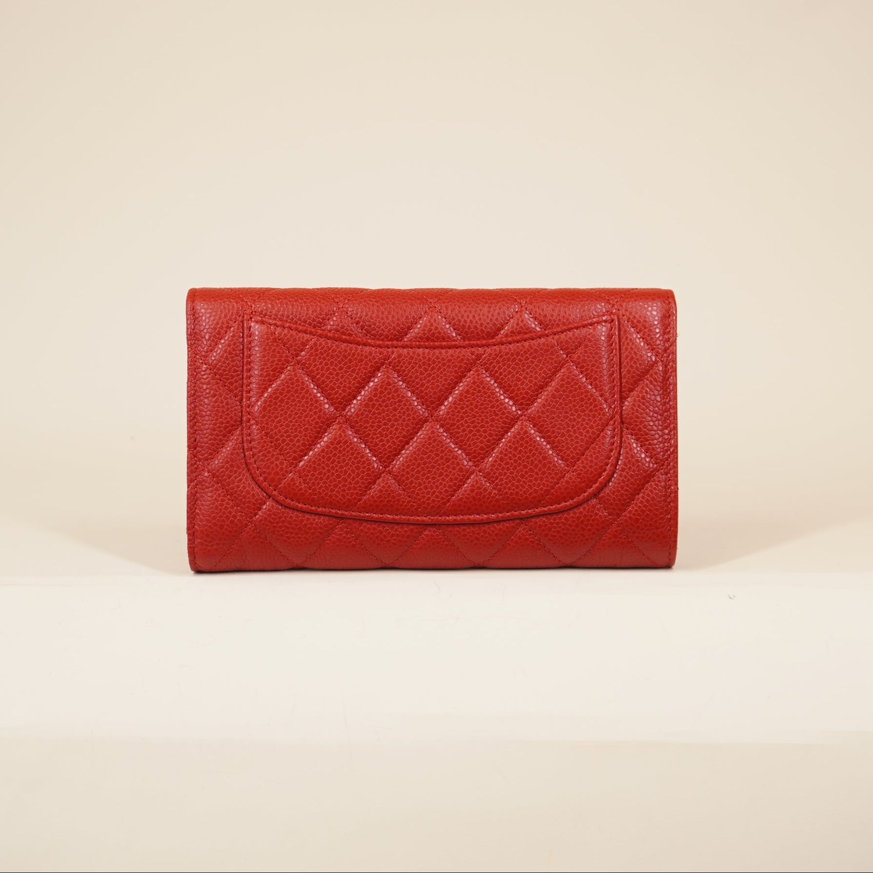 PRE-OWNED Caviar Quilted Large Gusset Flap Wallet Red