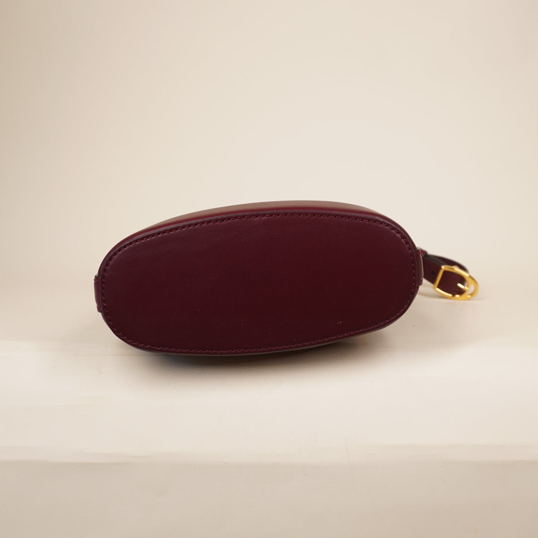 PRE-OWNED GG Burgundy 73 Small Bucket Shoulder Bag