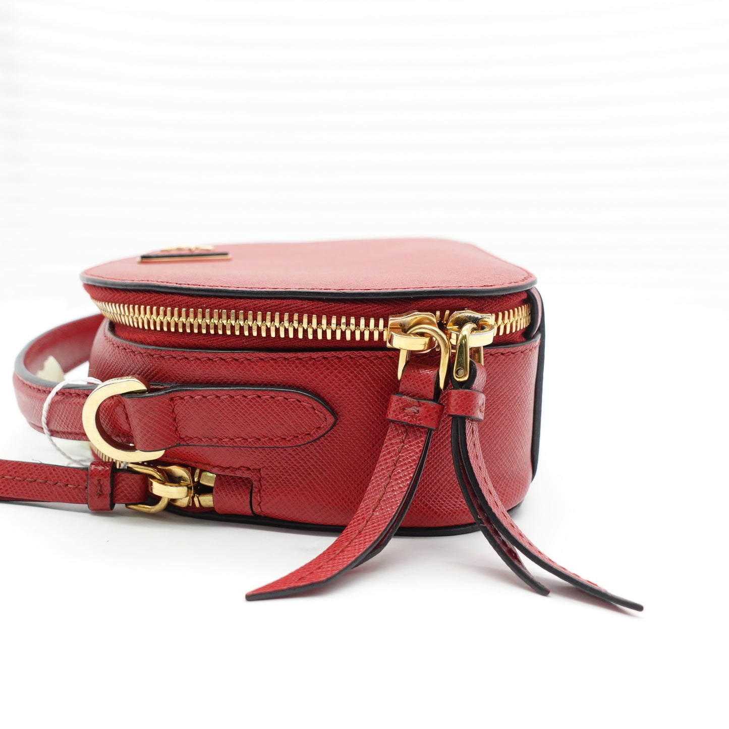 PRE-OWNED Red Saffiano Lux Odette Crossbody Fuoco Bag