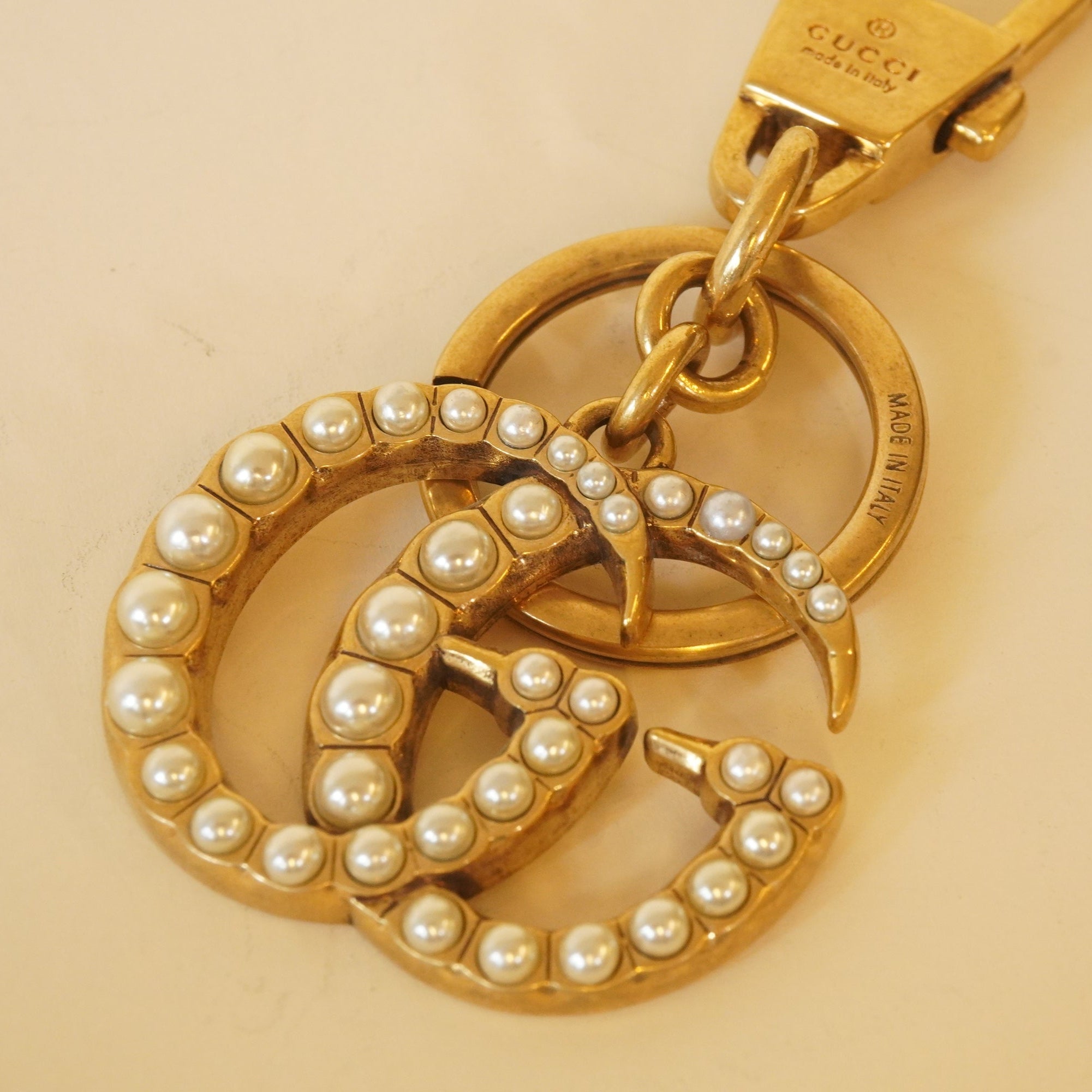 PRE-OWNED GG Pearl Charm
