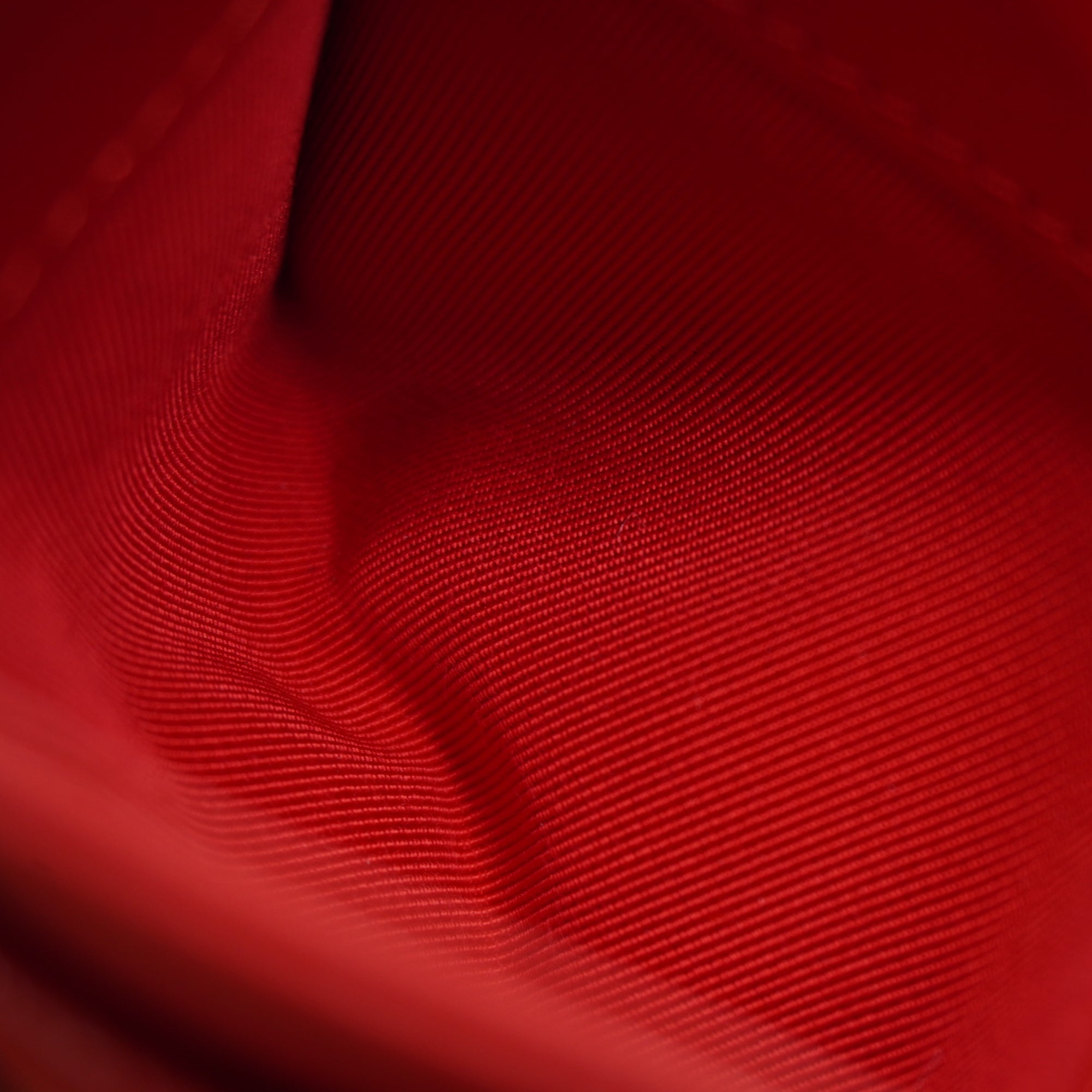 PRE-OWNED CC Caviar Quilted Card Holder Red