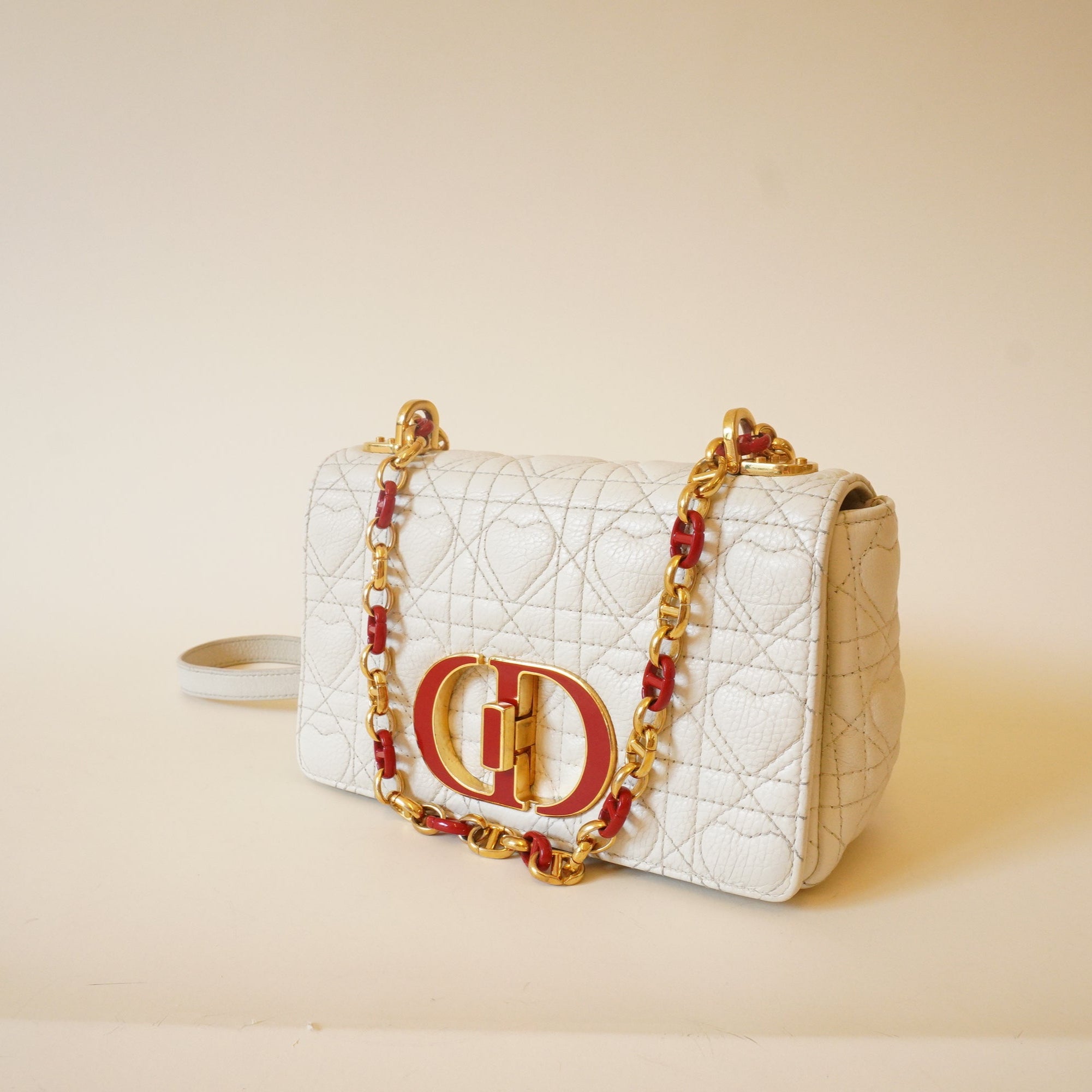 PRE-OWNED Chain Shoulder Bag Caro Small Crossbody Bag