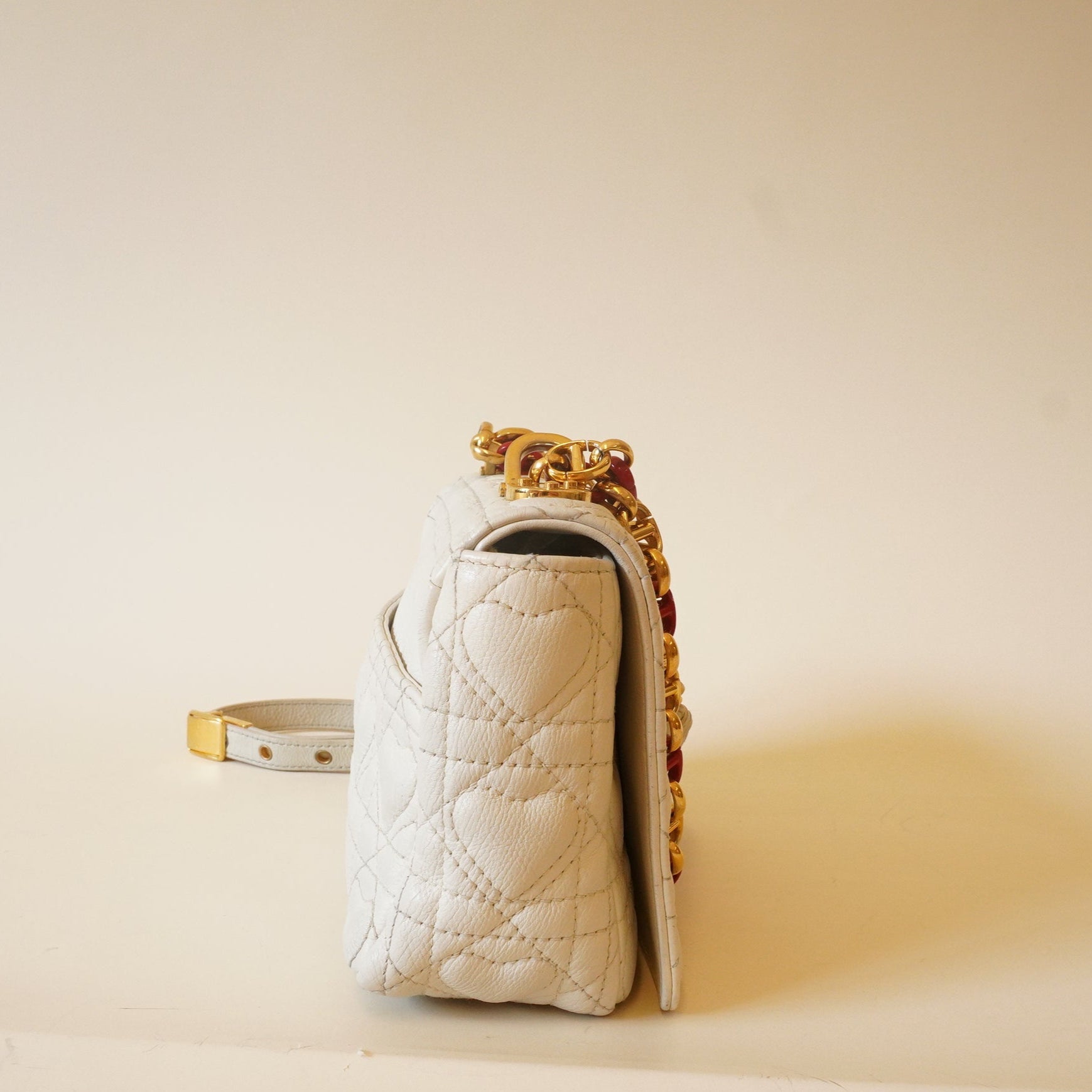 PRE-OWNED Chain Shoulder Bag Caro Small Crossbody Bag