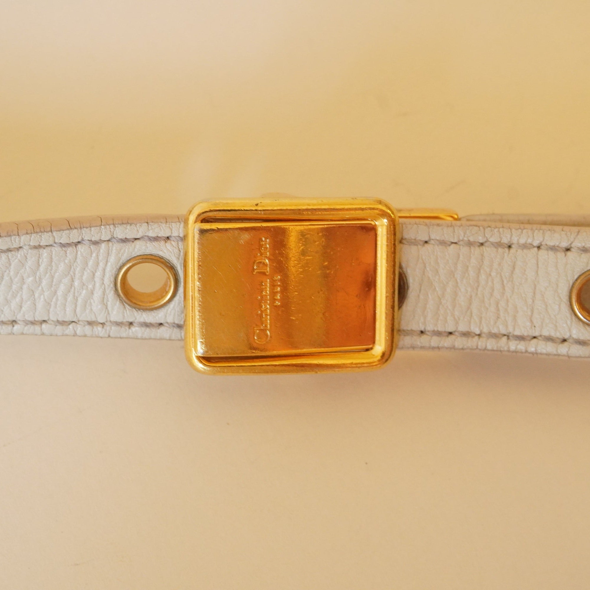 PRE-OWNED Chain Shoulder Bag Caro Small Crossbody Bag