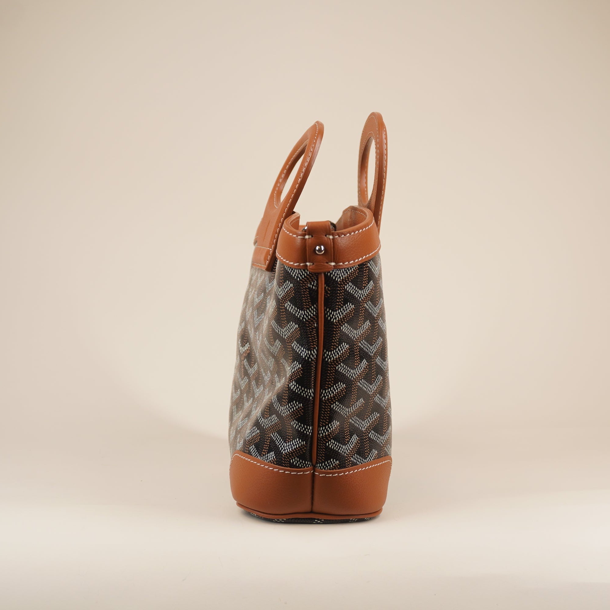 PRE-OWNED Goyardine Beluga PM Shoulder Bag