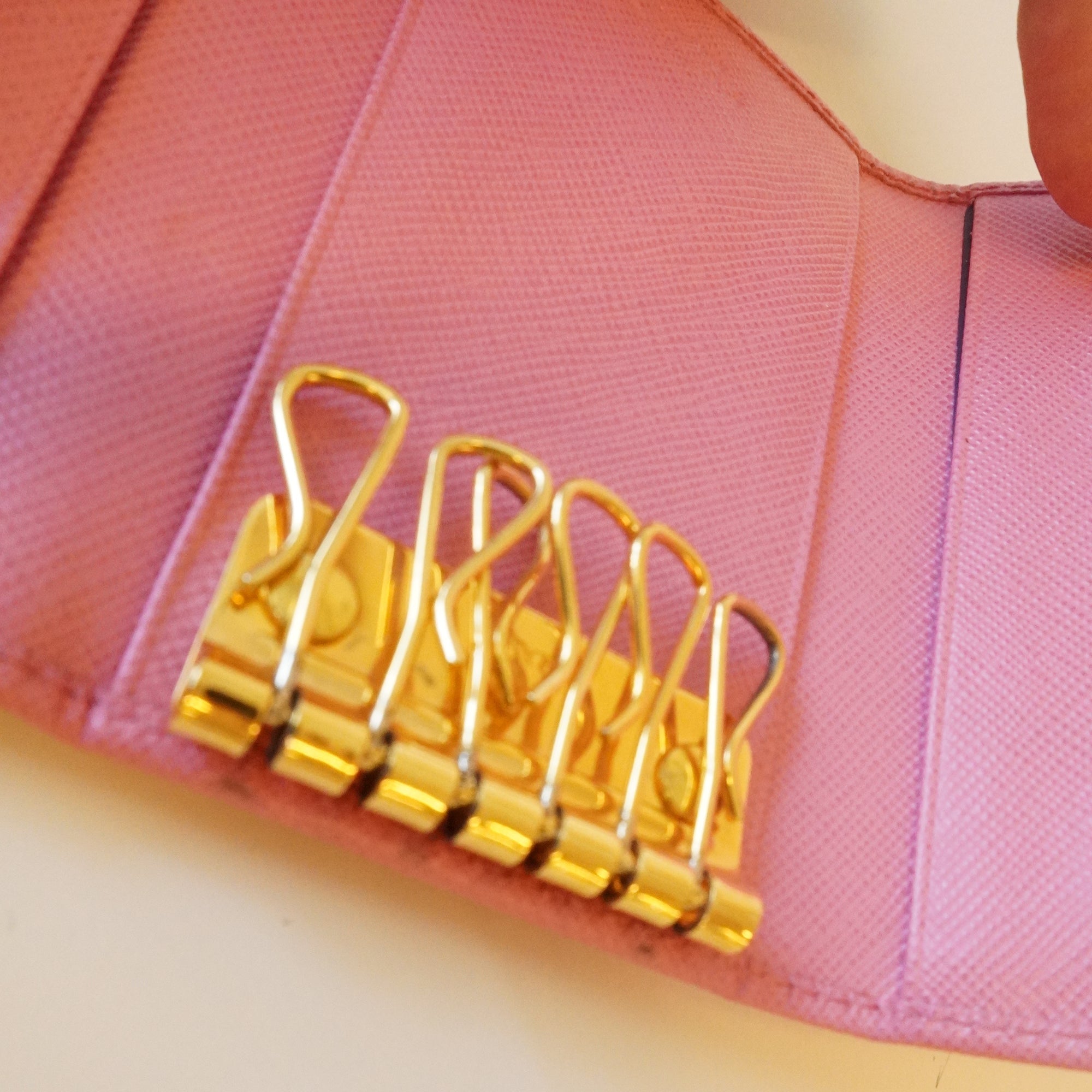PRE-OWNED Light Pink Saffiano Leather Keyholder