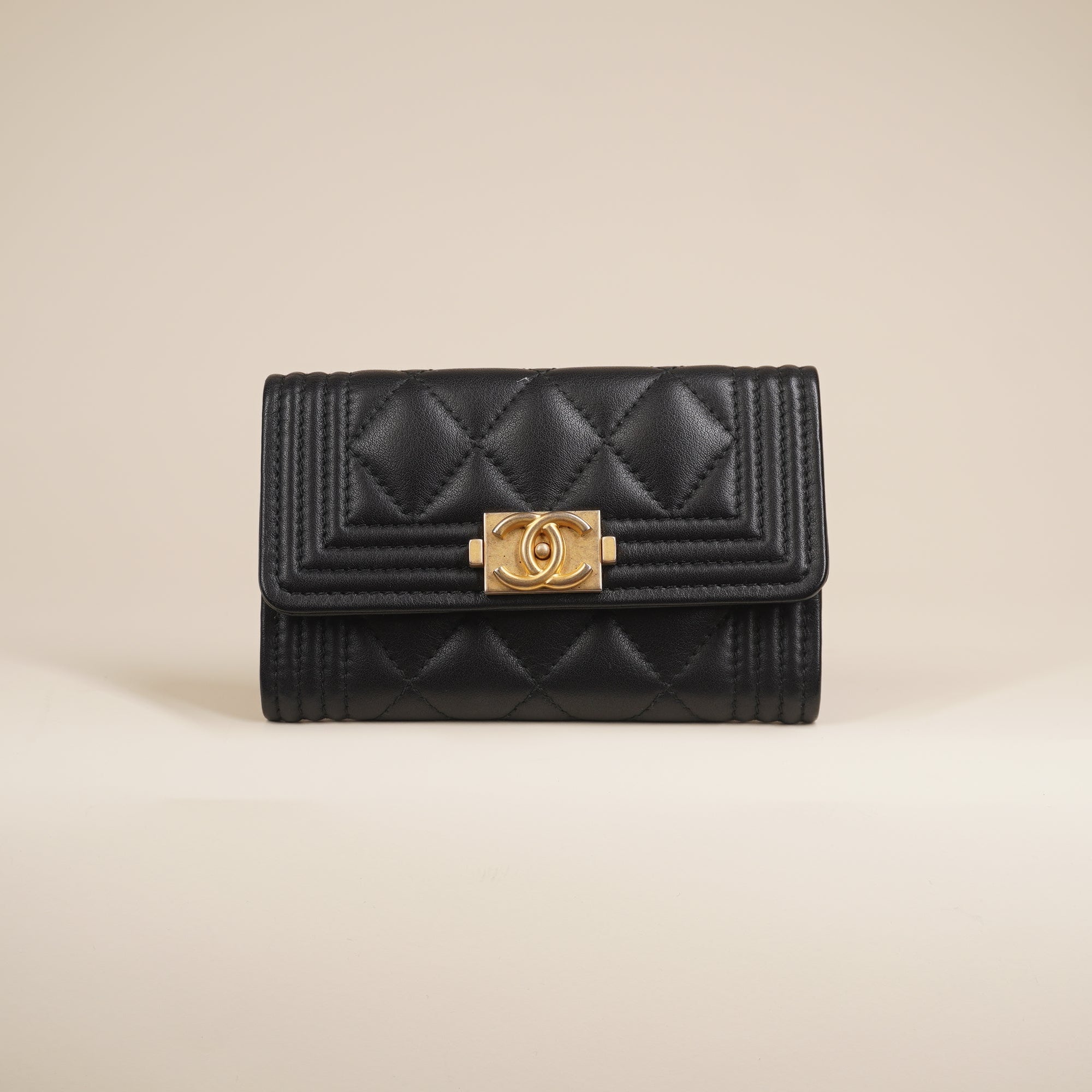 PRE-OWNED Caviar Quilted Small Boy Flap Wallet Black