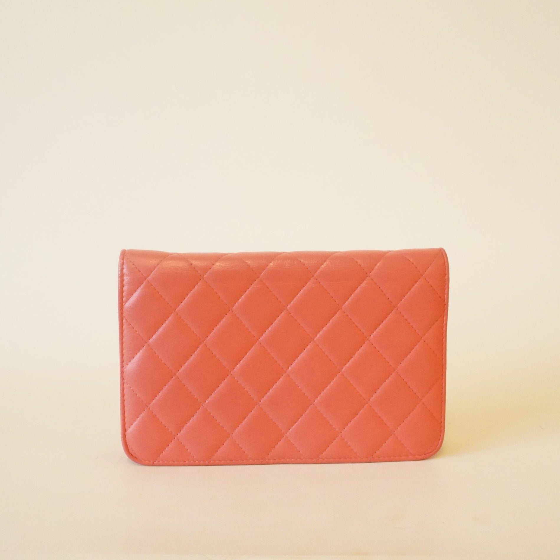 PRE-OWNED CC Matelasse Camellia Pink Lambskin Wallet On Chain